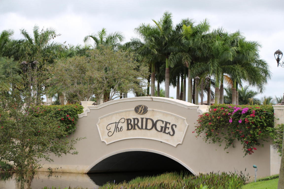 THE BRIDGES - Residential