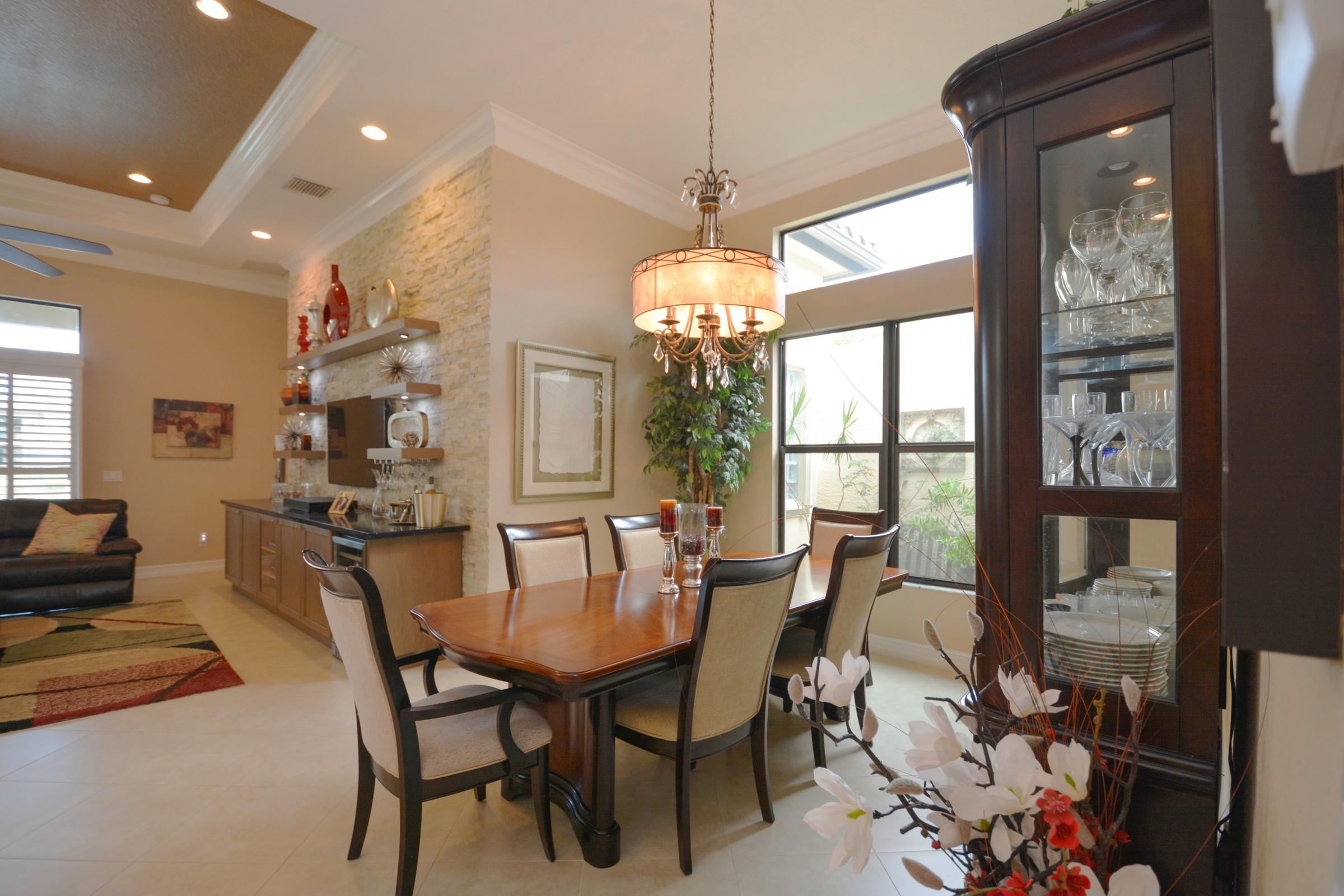 THE BRIDGES - Residential