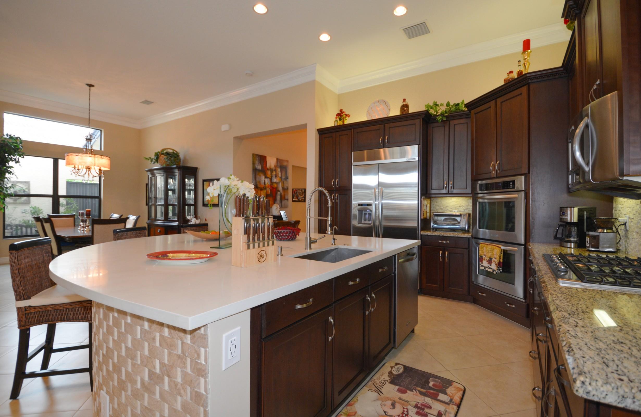 THE BRIDGES - Residential