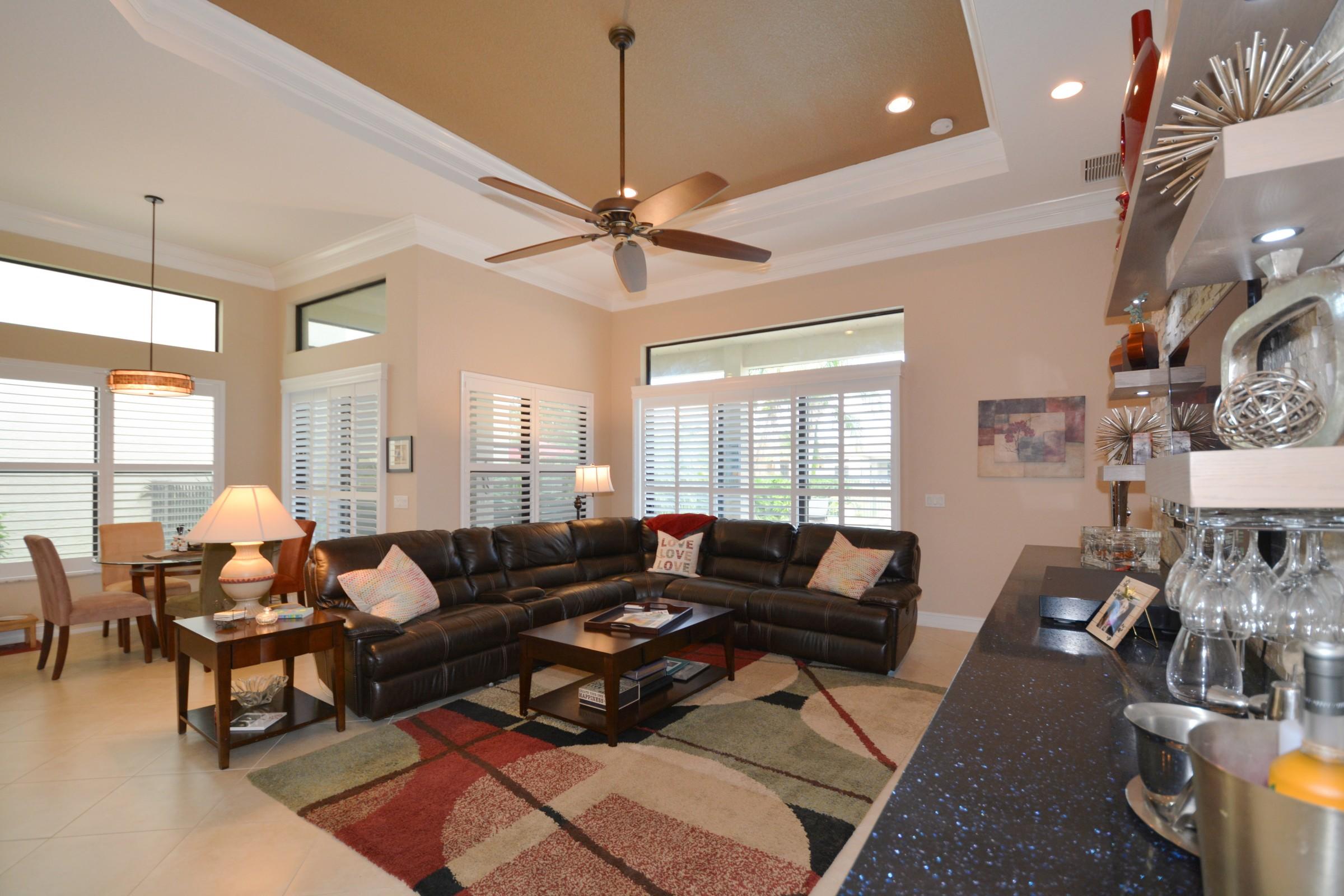 THE BRIDGES - Residential