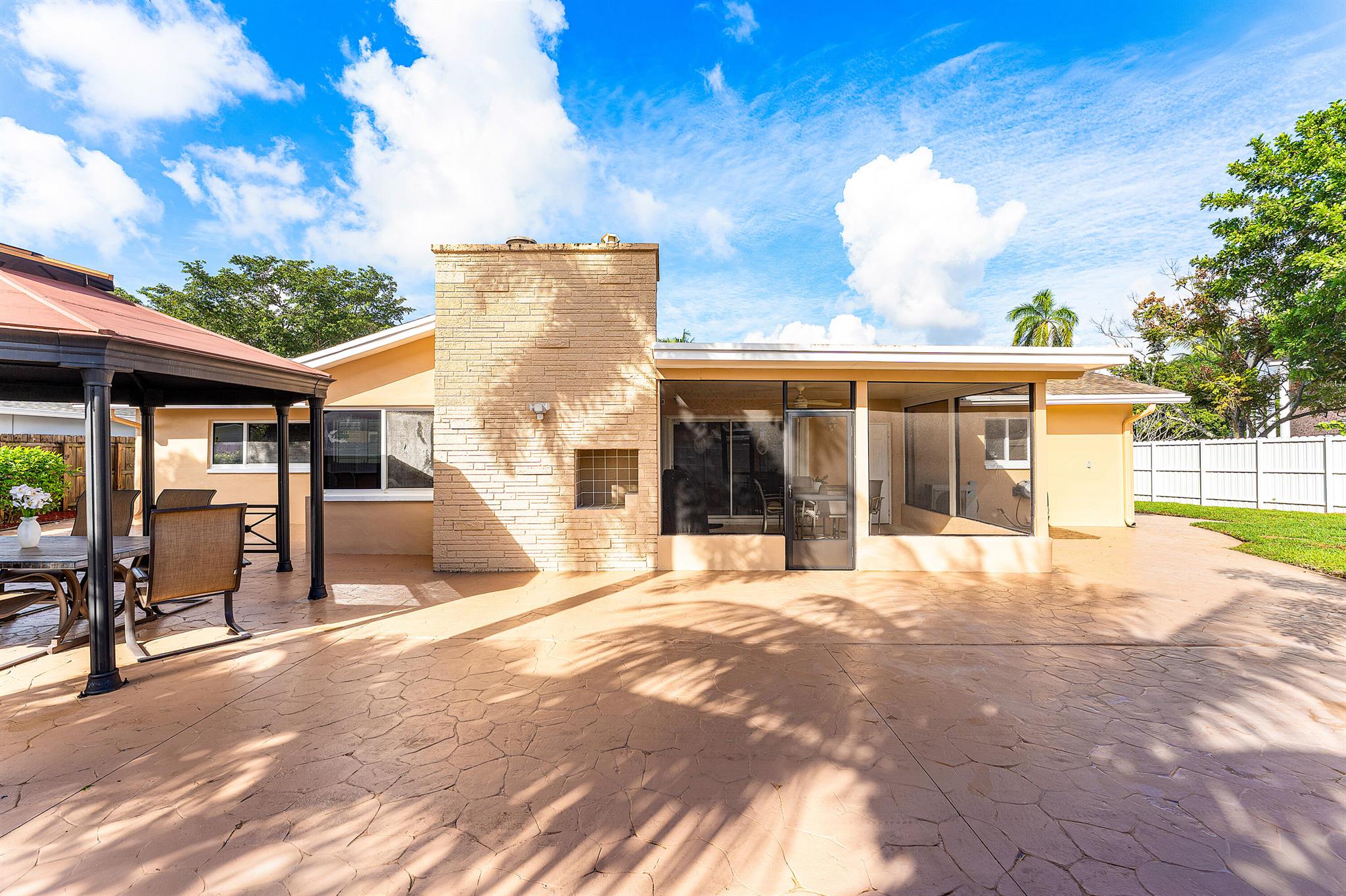 PLANTATION LANDINGS - Residential