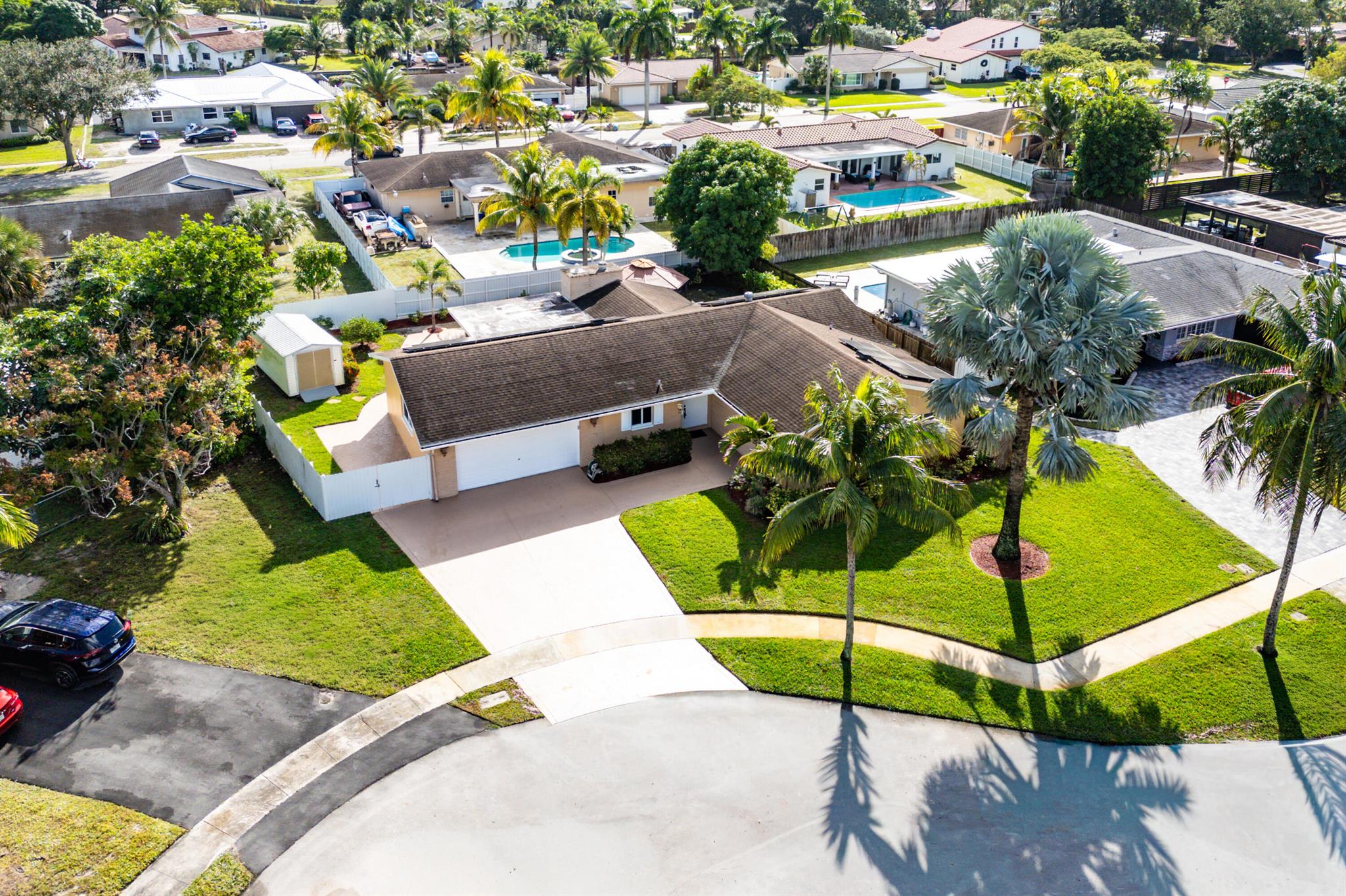 PLANTATION LANDINGS - Residential