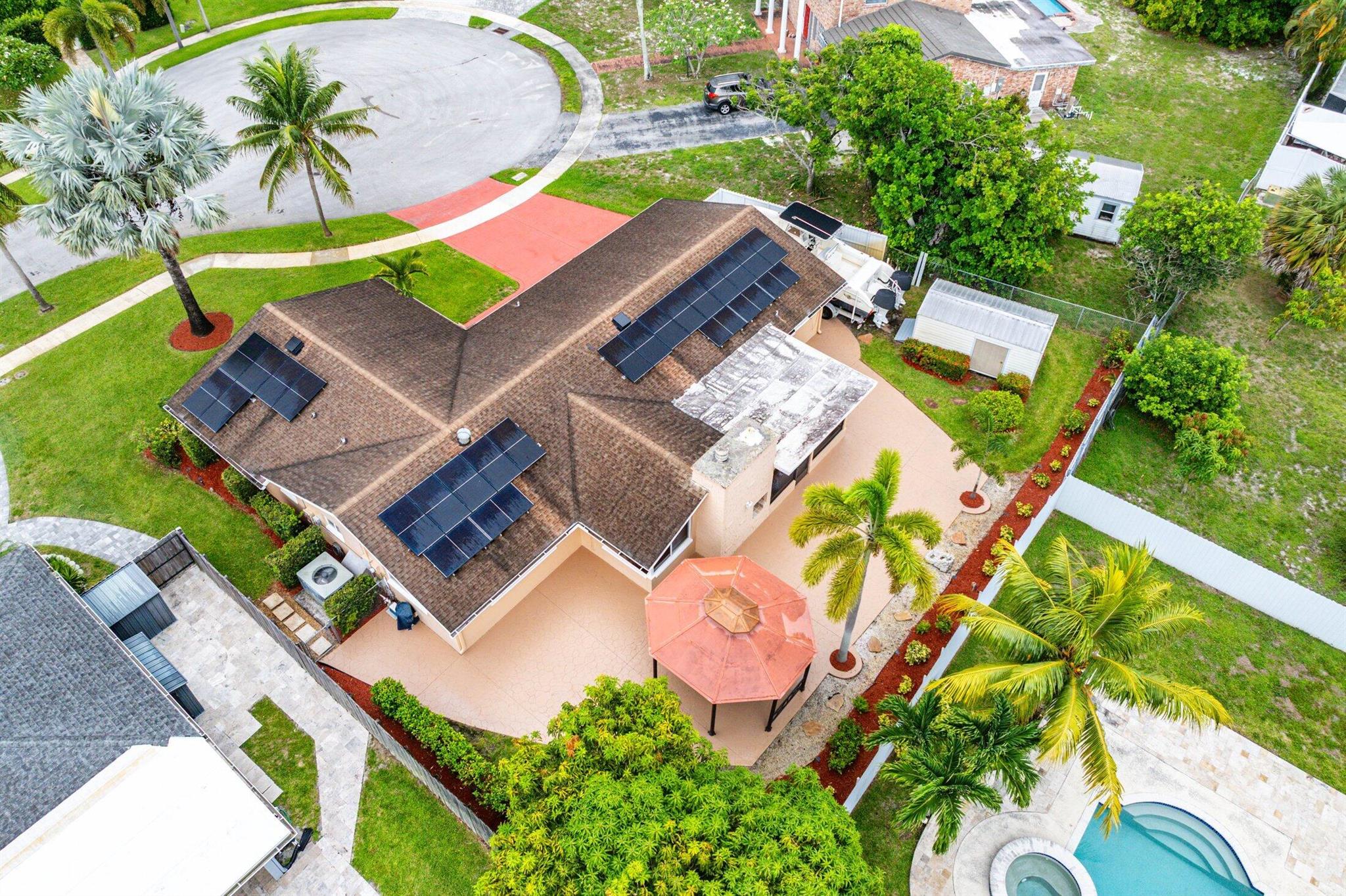 PLANTATION LANDINGS - Residential