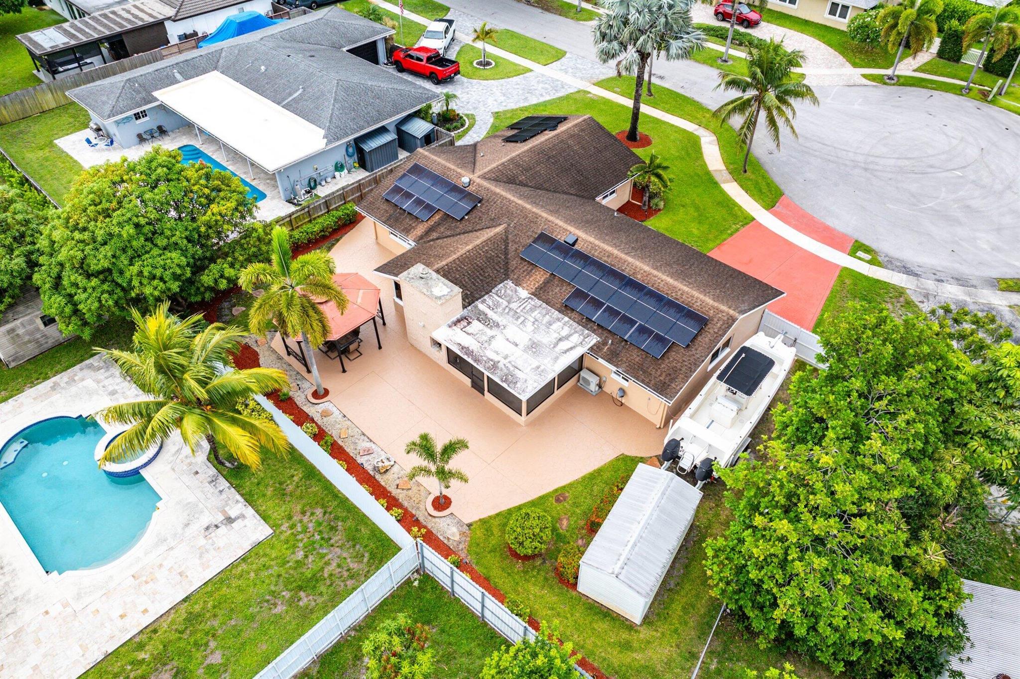 PLANTATION LANDINGS - Residential