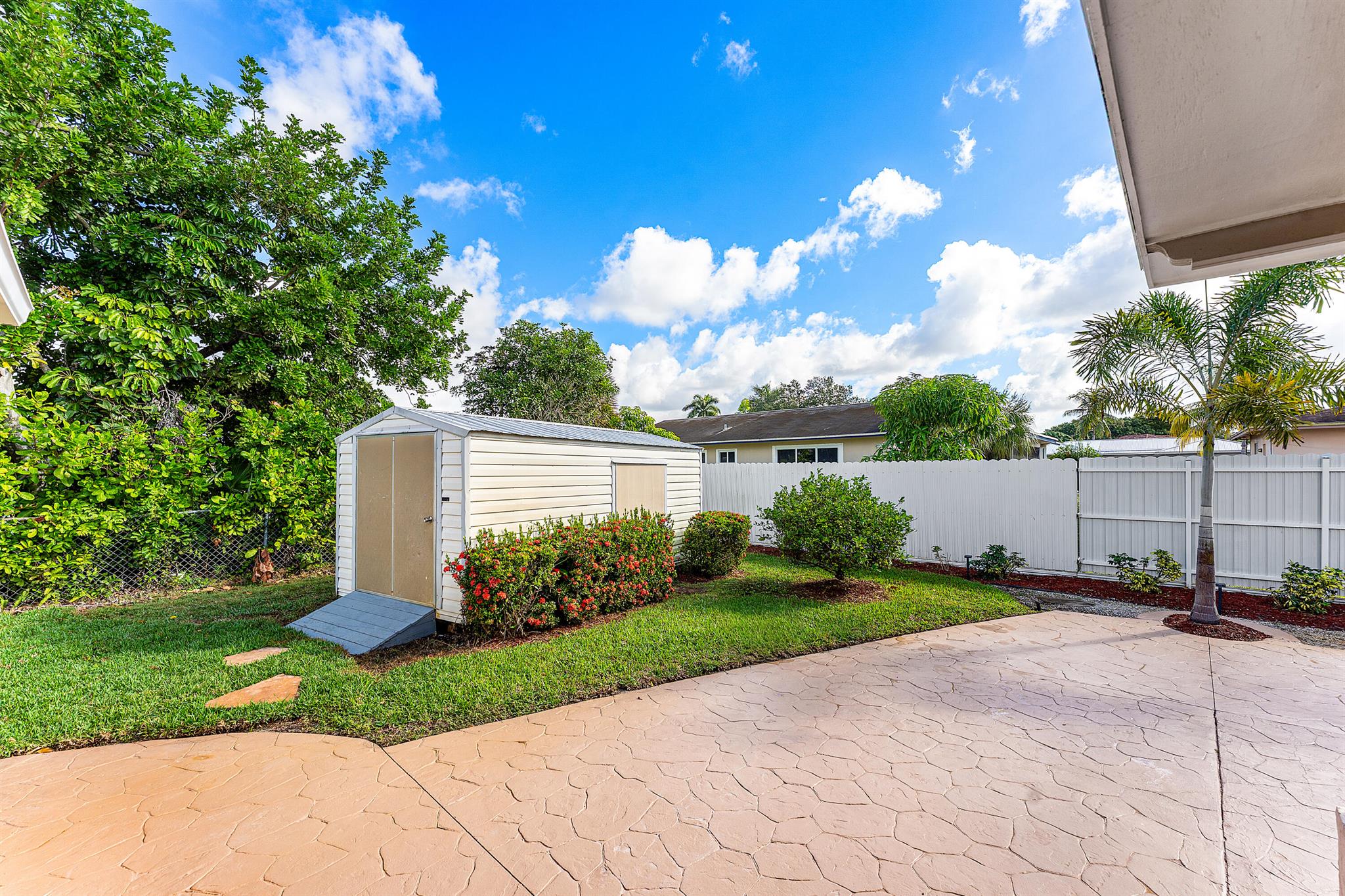 PLANTATION LANDINGS - Residential