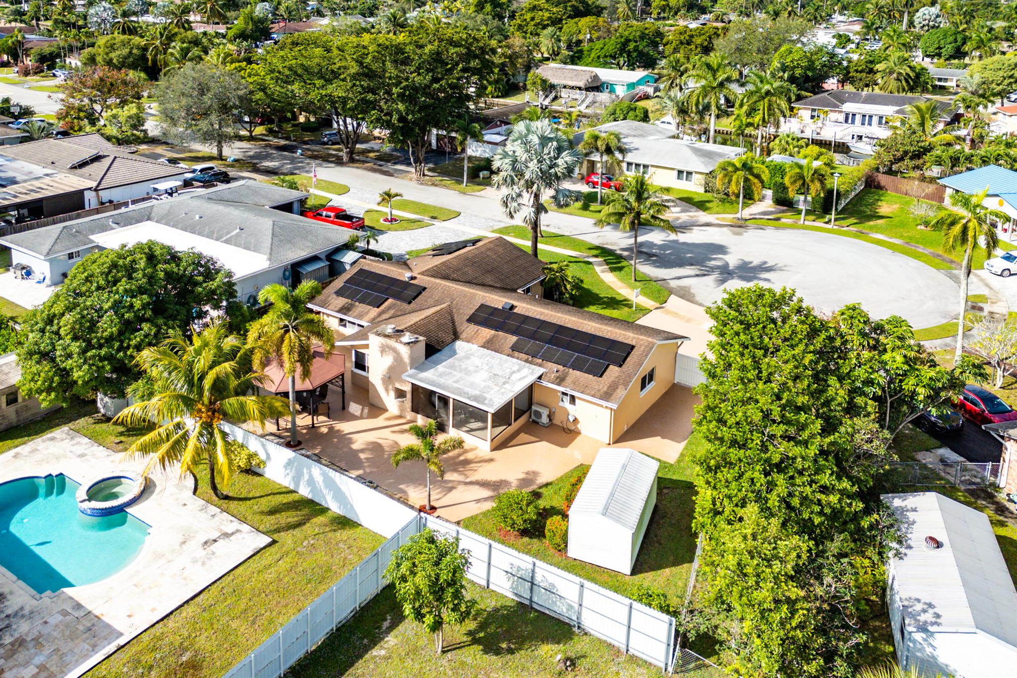 PLANTATION LANDINGS - Residential