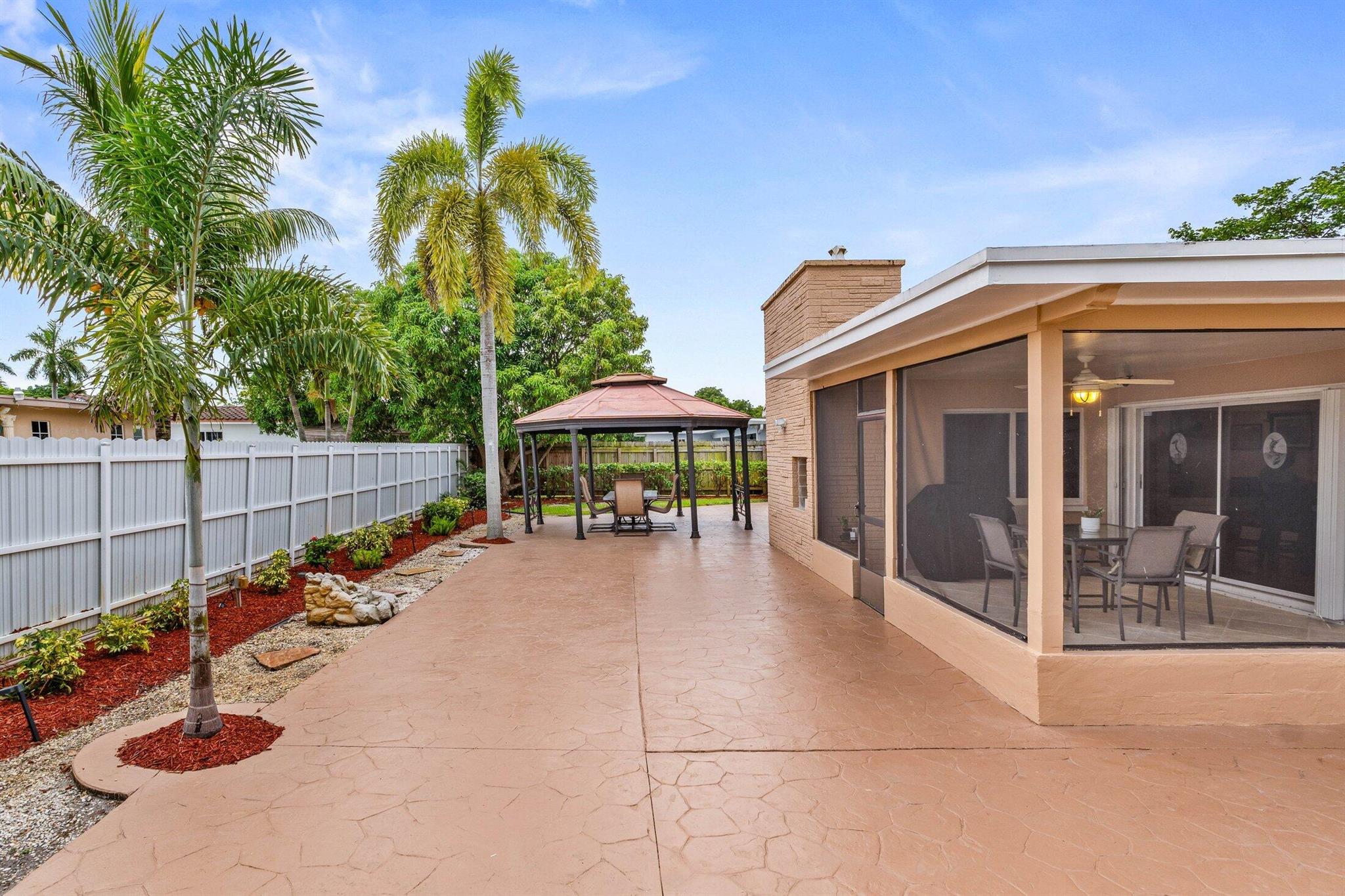 PLANTATION LANDINGS - Residential