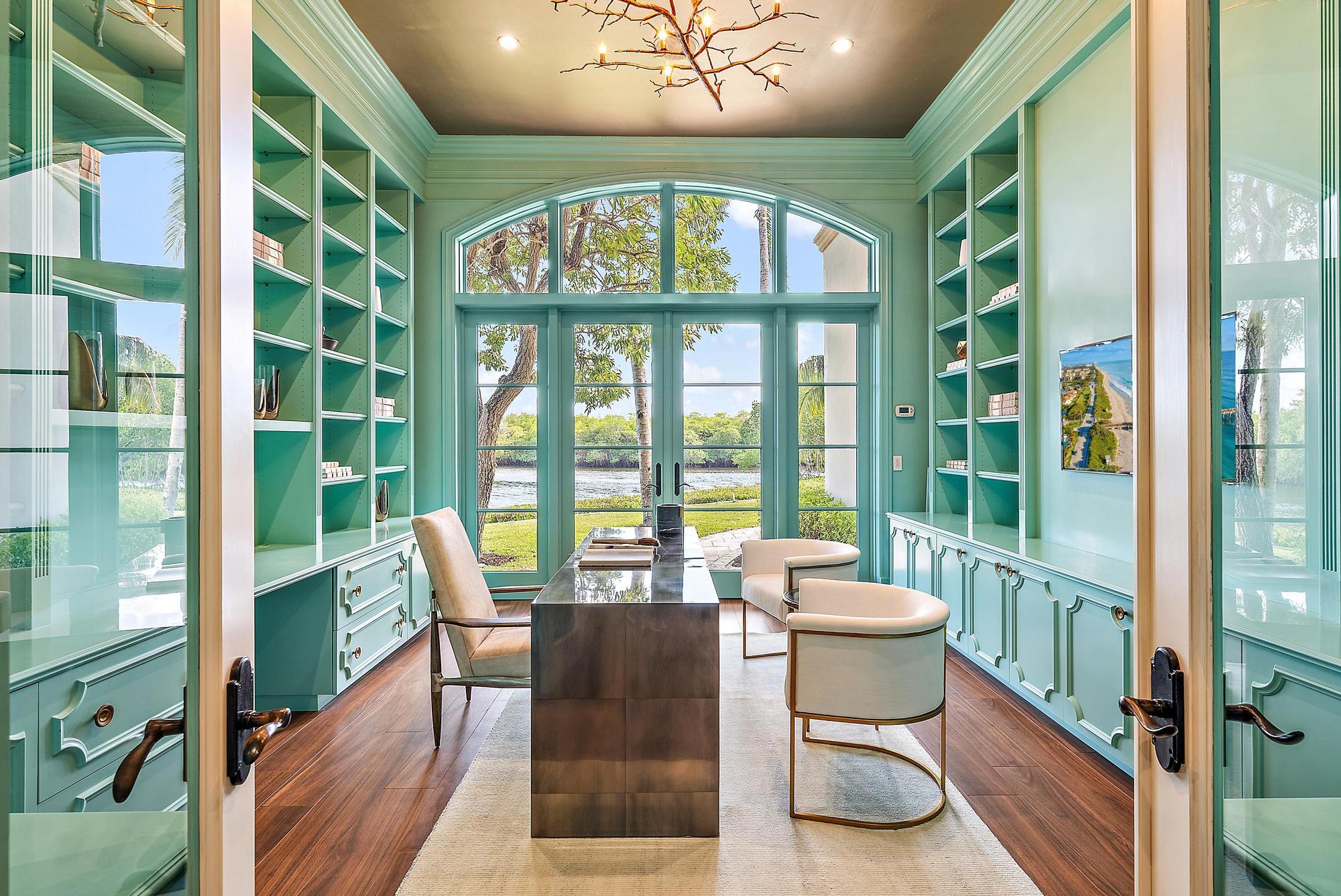 JUPITER RIVER ESTATES - Residential