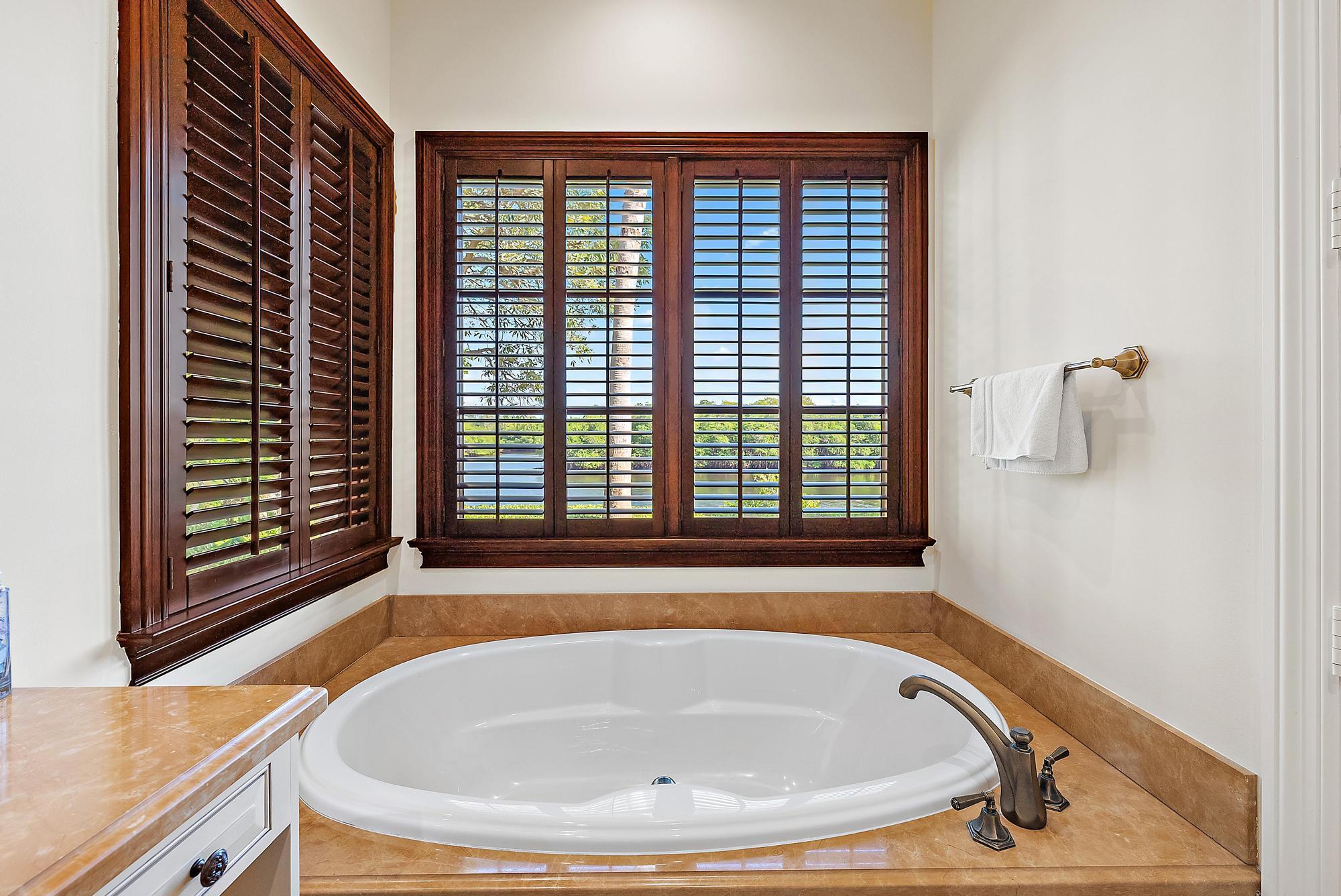 JUPITER RIVER ESTATES - Residential