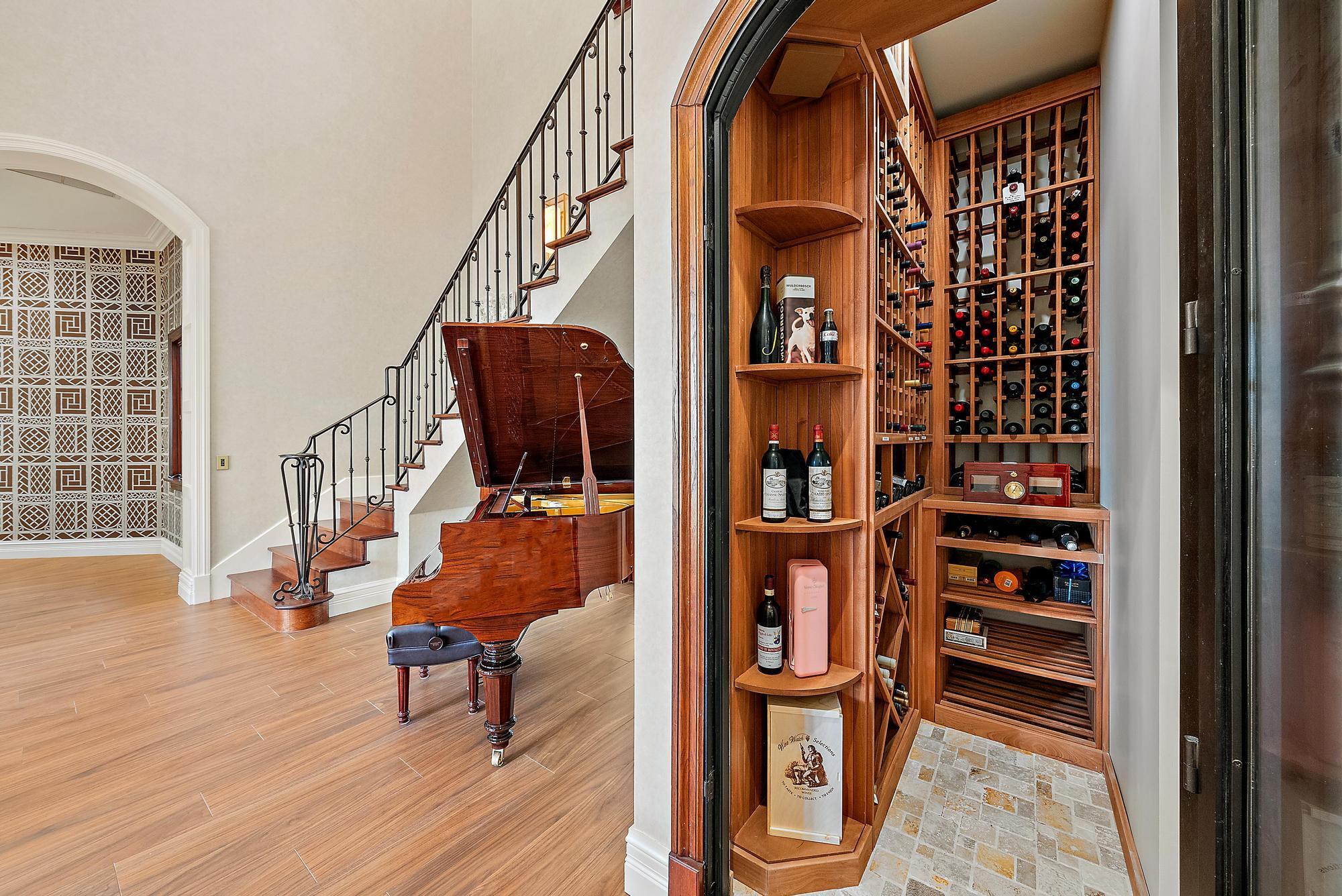 JUPITER RIVER ESTATES - Residential