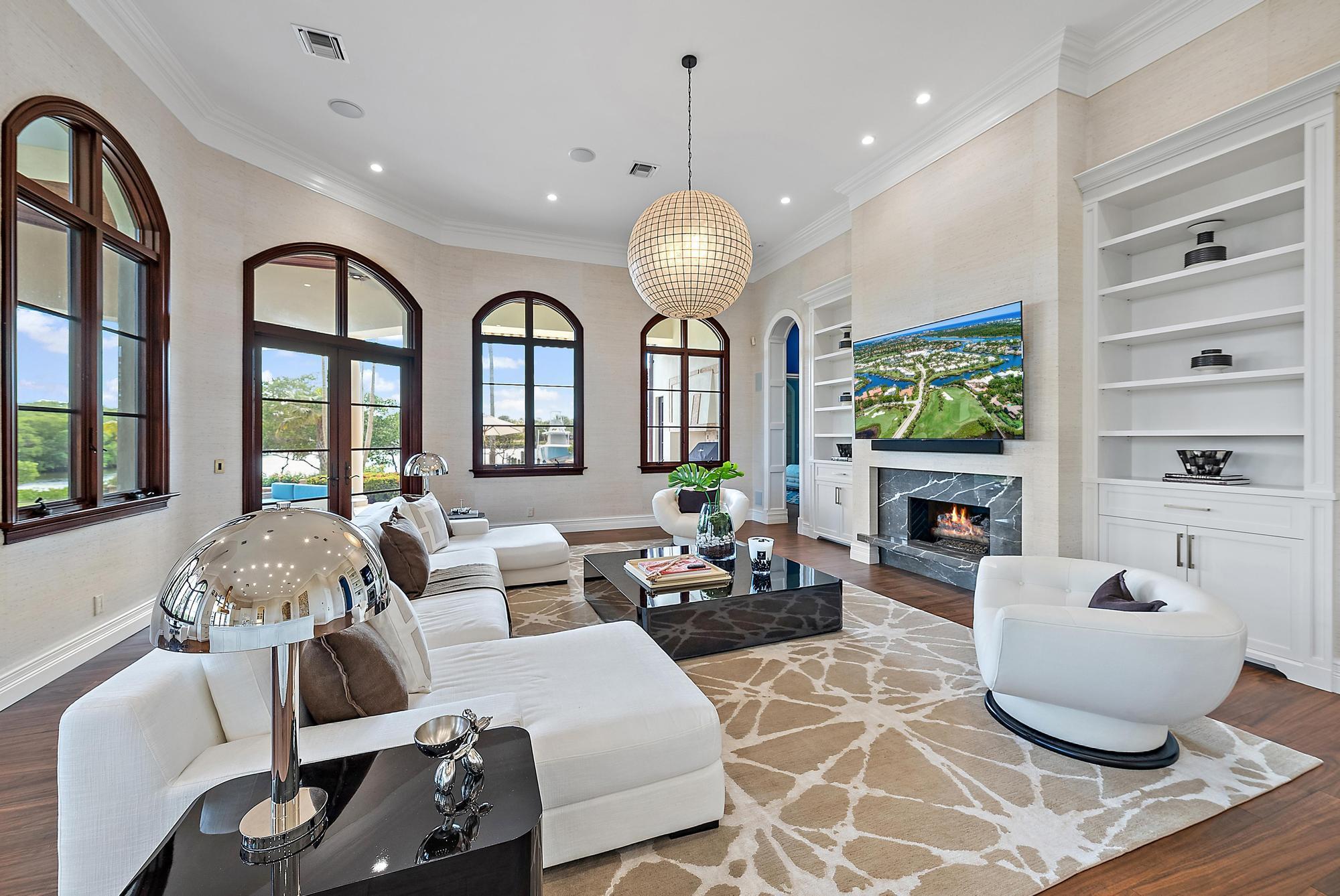 JUPITER RIVER ESTATES - Residential