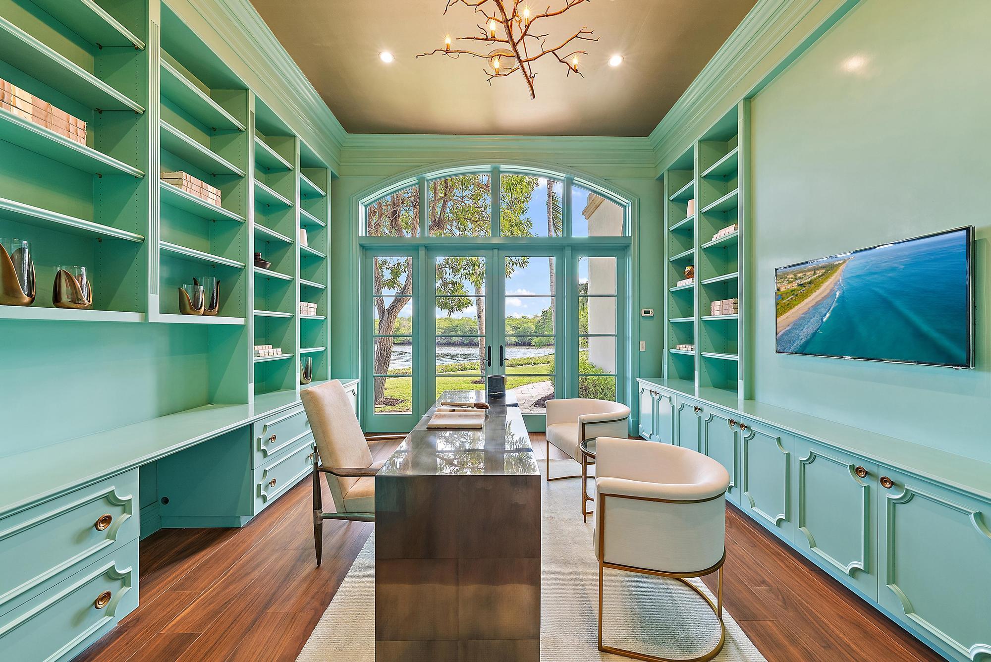 JUPITER RIVER ESTATES - Residential