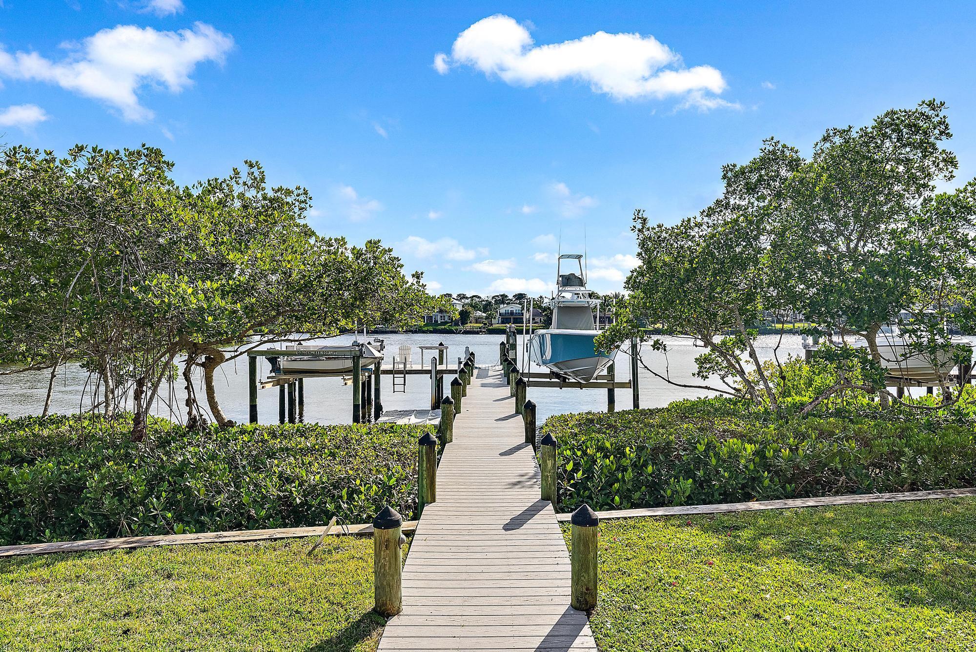 JUPITER RIVER ESTATES - Residential