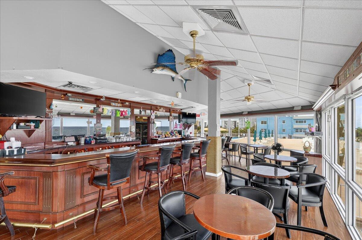 POMPANO BEACH CLUB CONDO - Residential