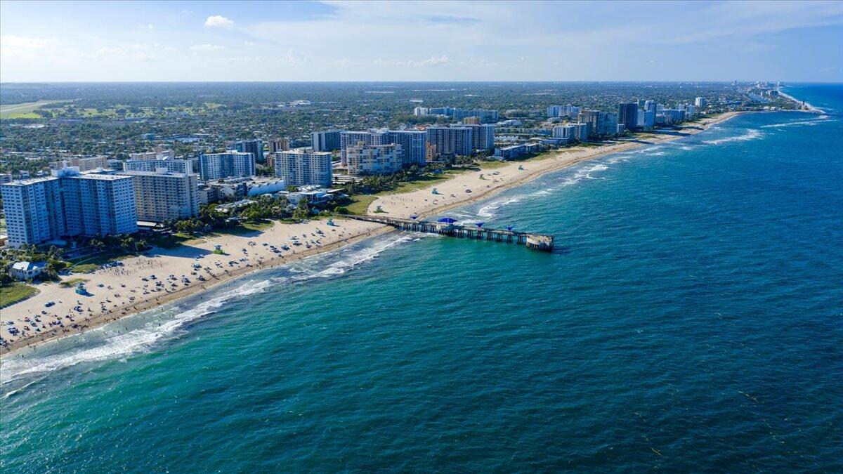 POMPANO BEACH CLUB CONDO - Residential