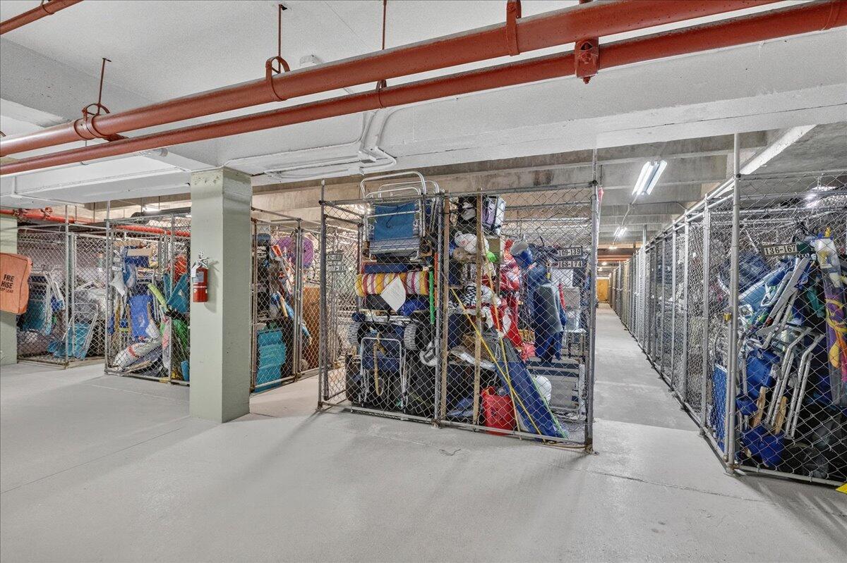 POMPANO BEACH CLUB CONDO - Residential