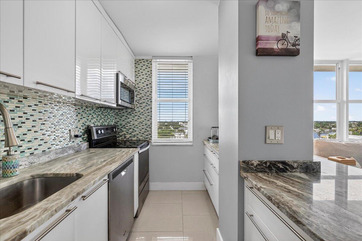 POMPANO BEACH CLUB CONDO - Residential