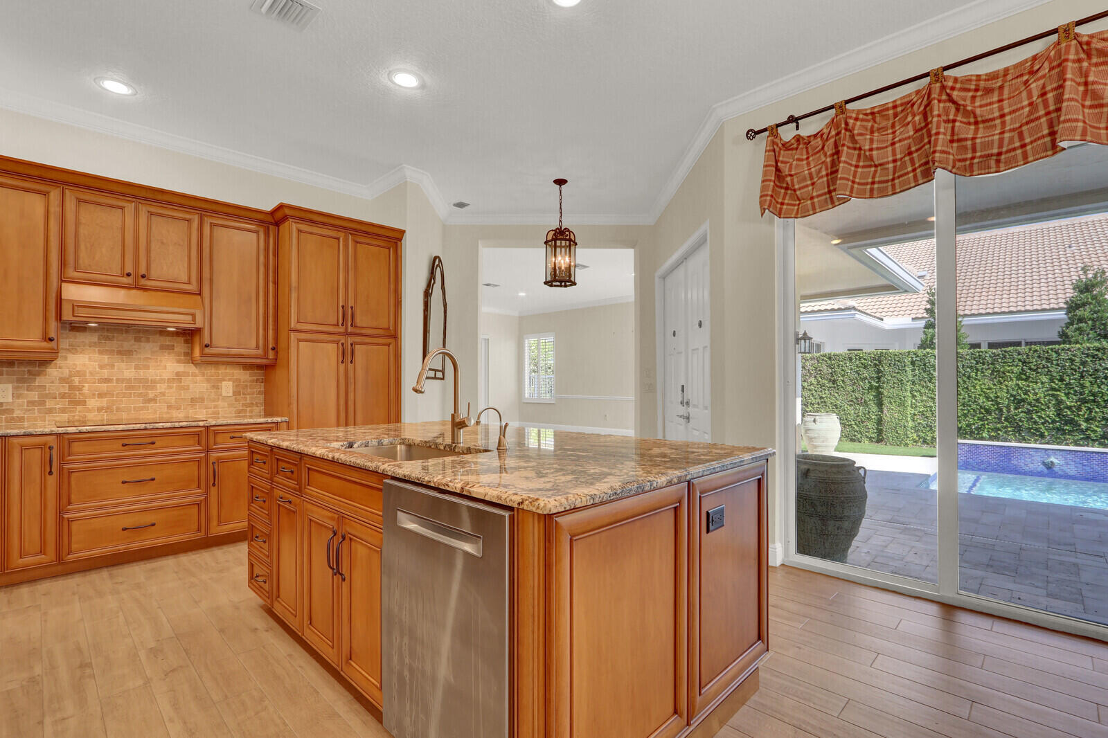 2931 Twin Oaks Way