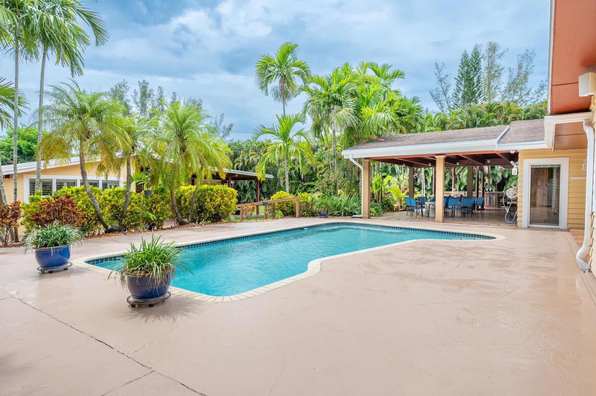 Sunshine Ranches - Residential