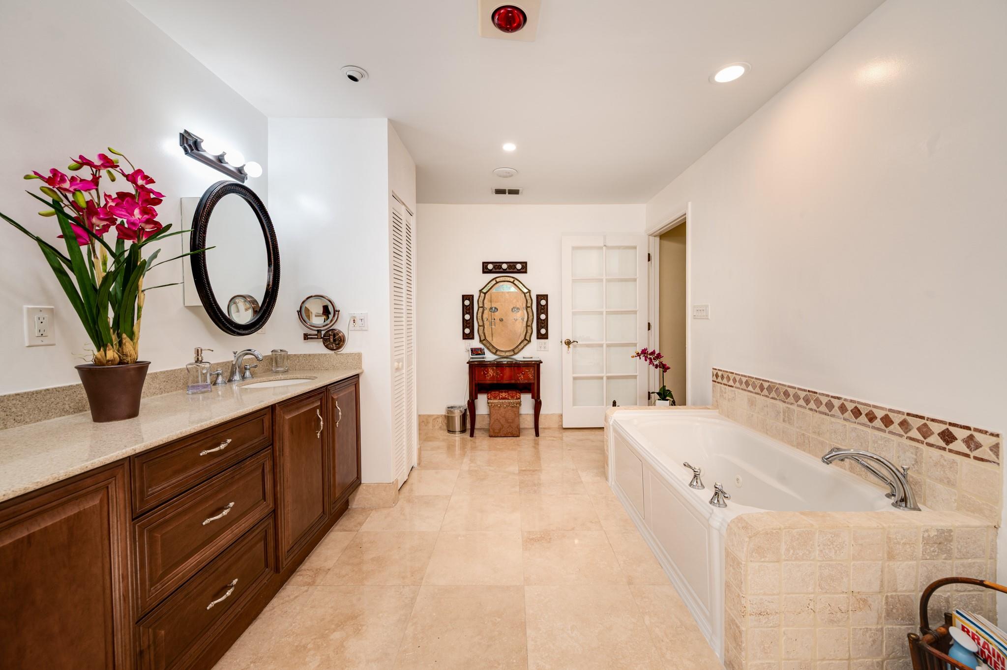 Sunshine Ranches - Residential