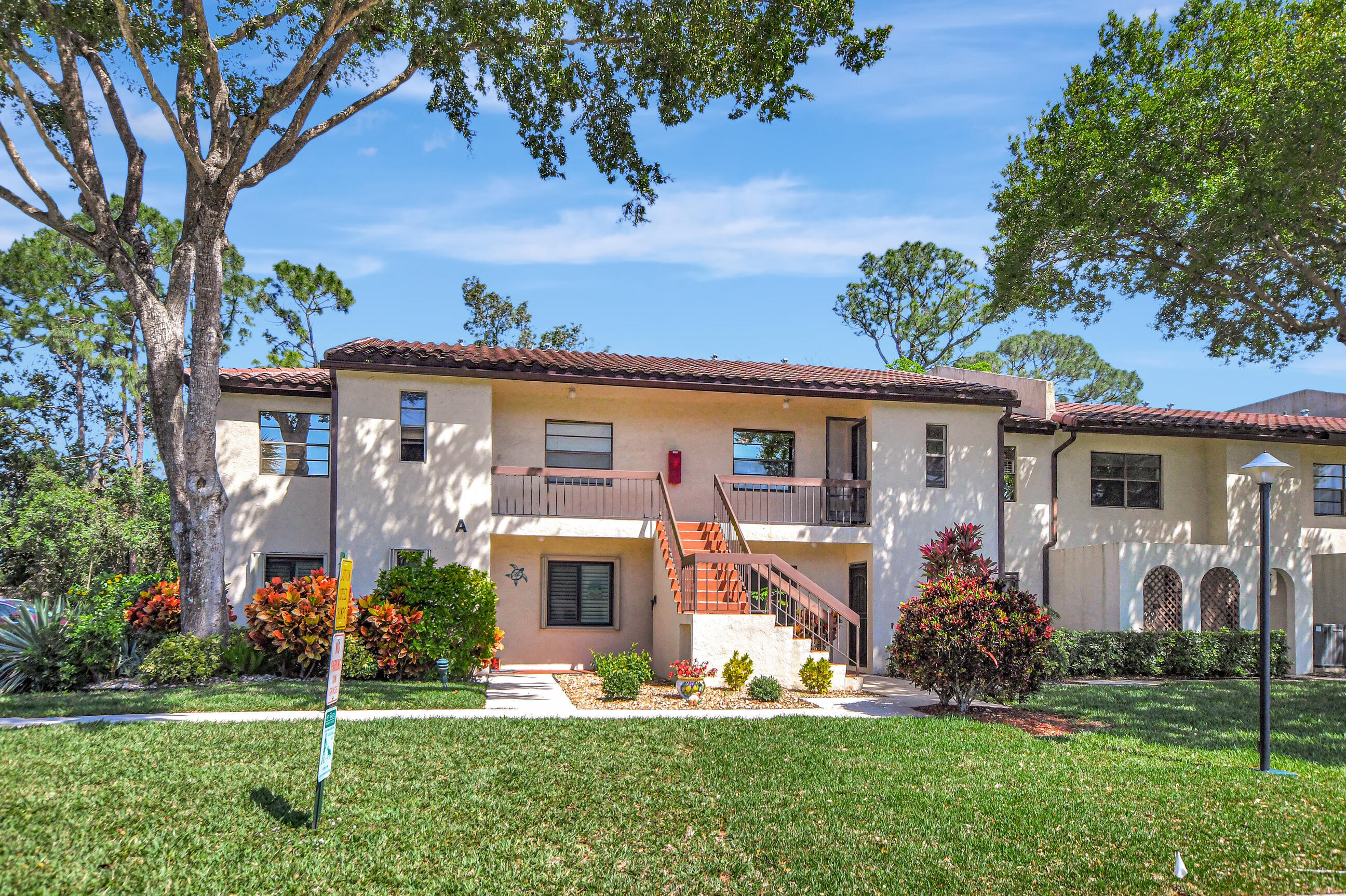 GLADES OF BOCA LAGO CONDO - Residential