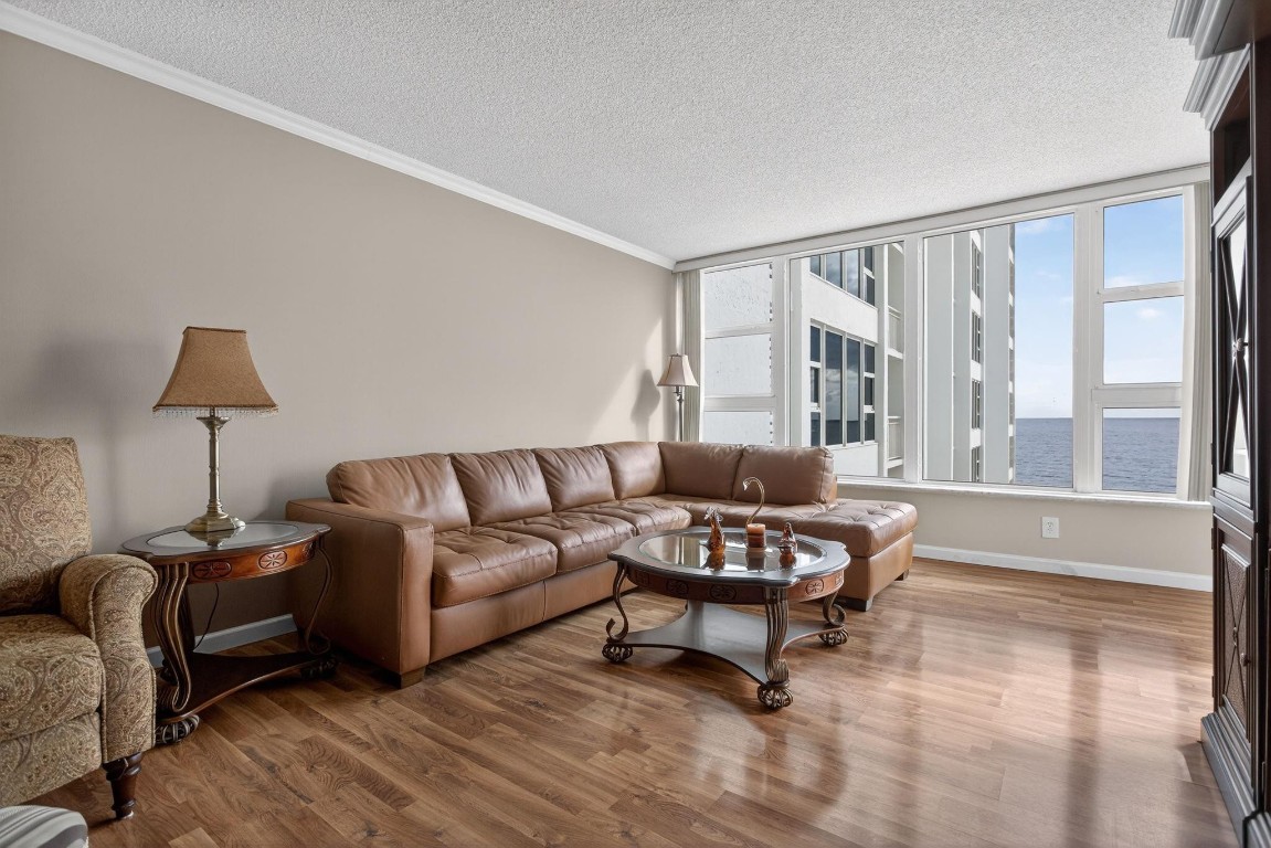 OCEAN COLONY - Residential