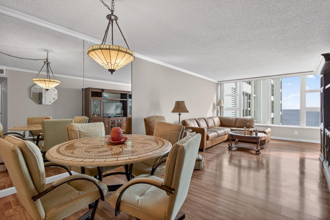 OCEAN COLONY - Residential