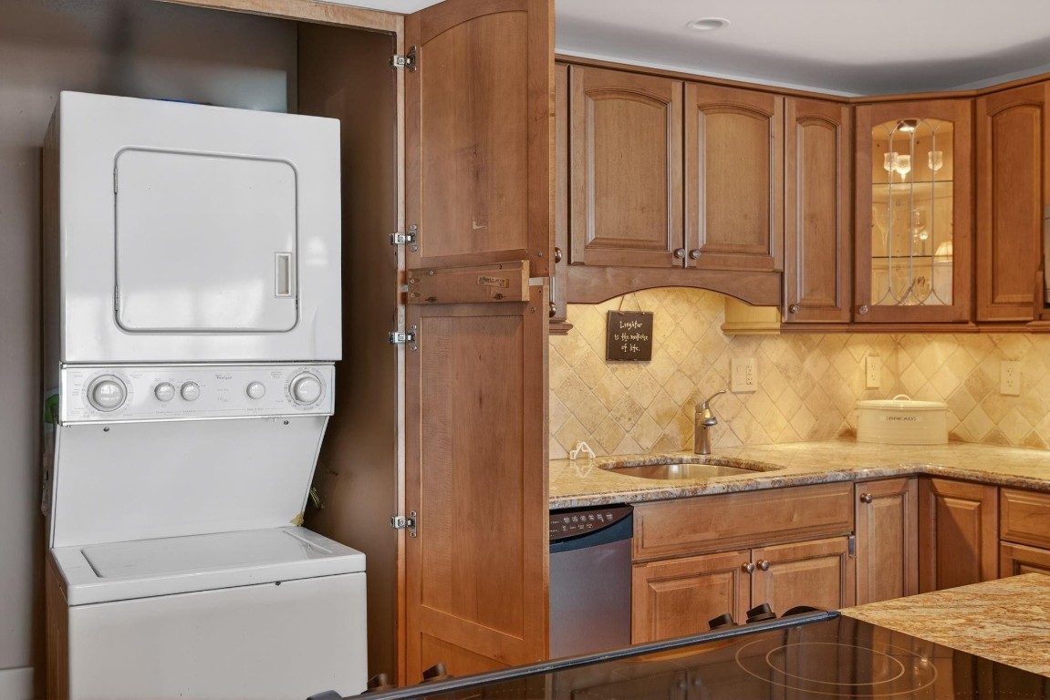 OCEAN COLONY - Residential