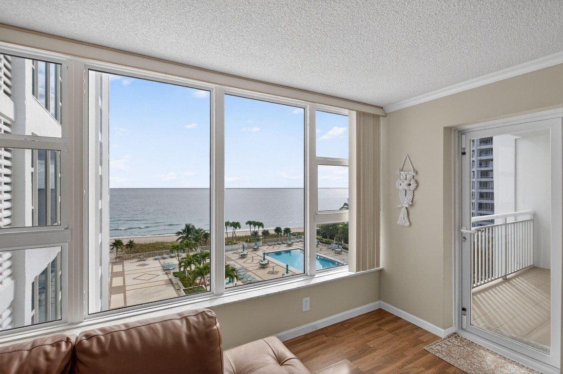 OCEAN COLONY - Residential