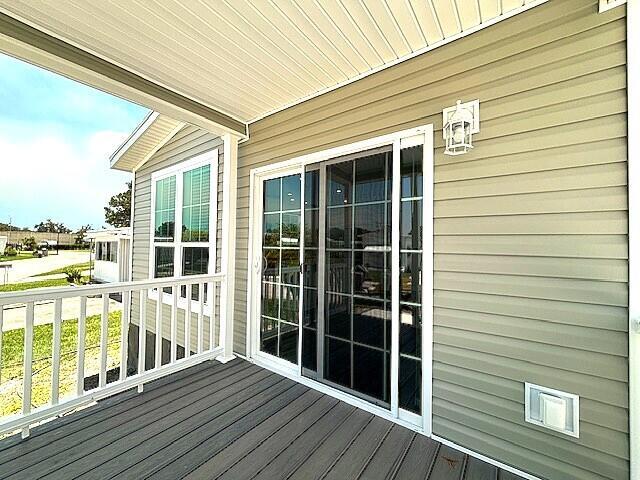 146 Holiday Park Boulevard NE