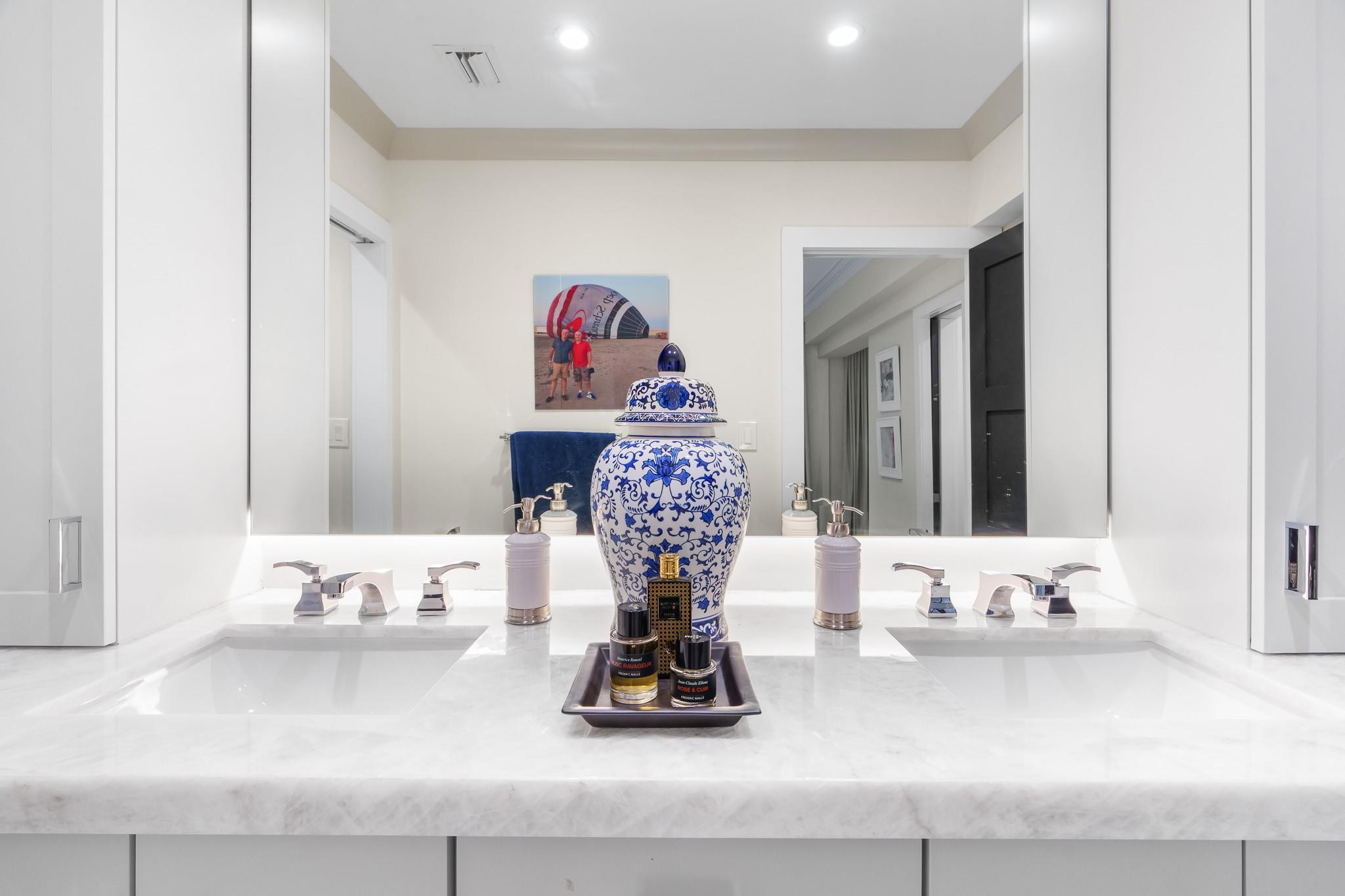 Bal Harbour 40-47 B - Residential