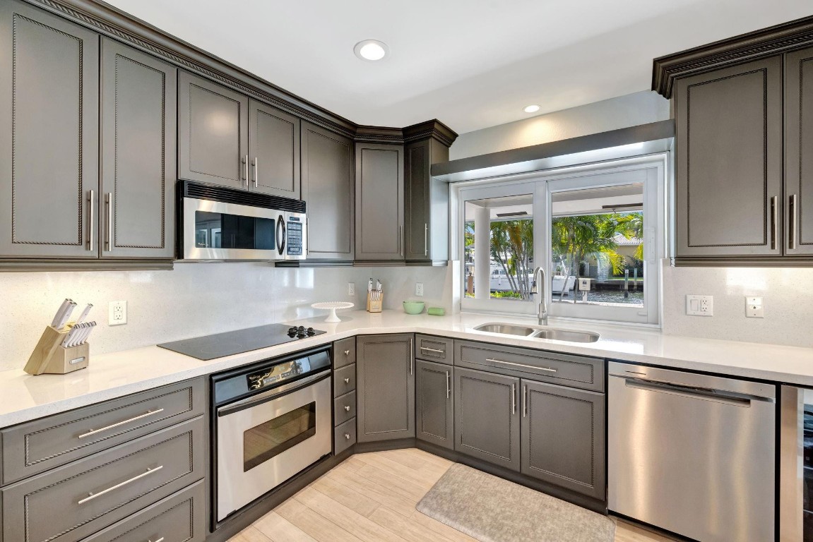 Silver Shores - Residential