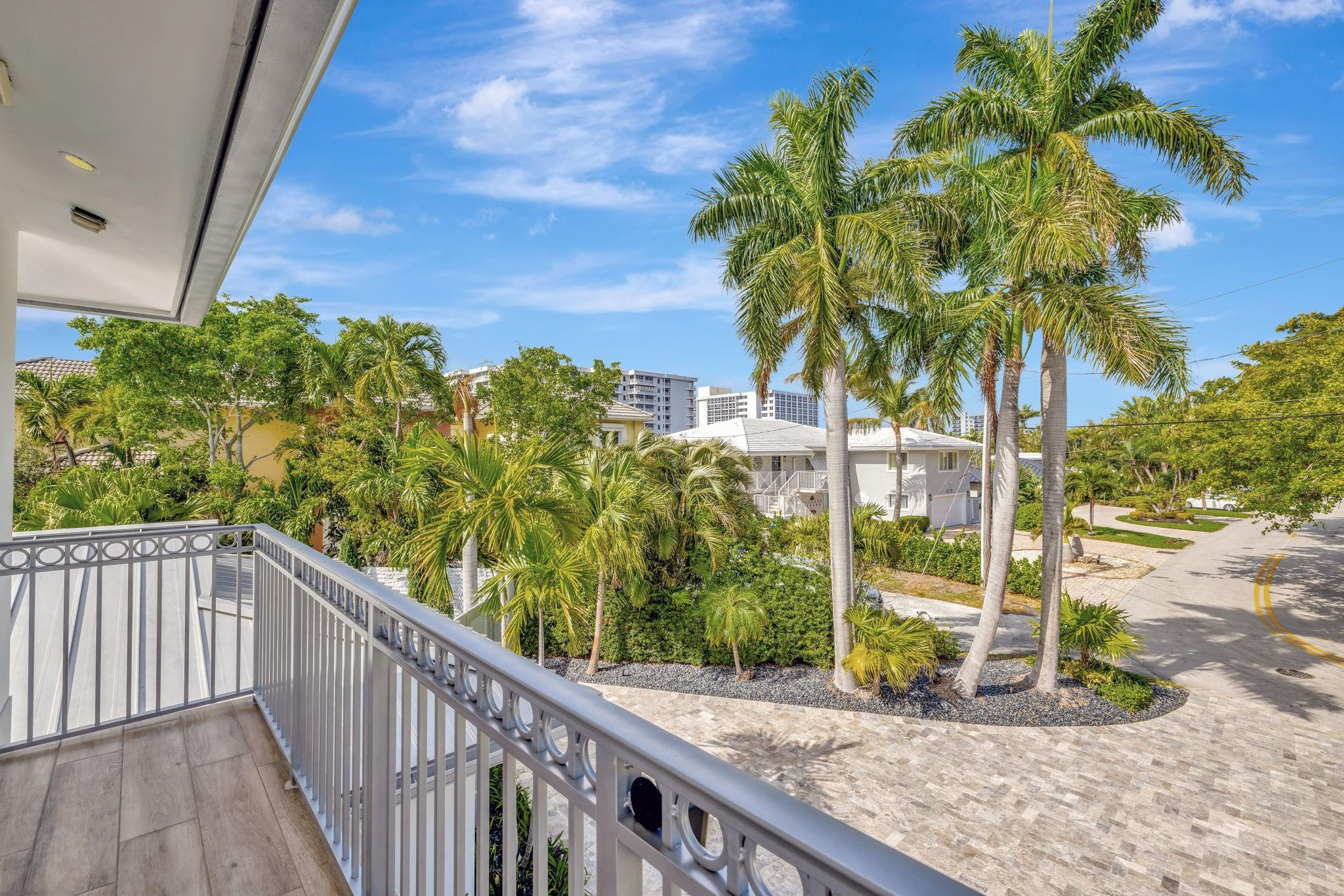 Silver Shores - Residential