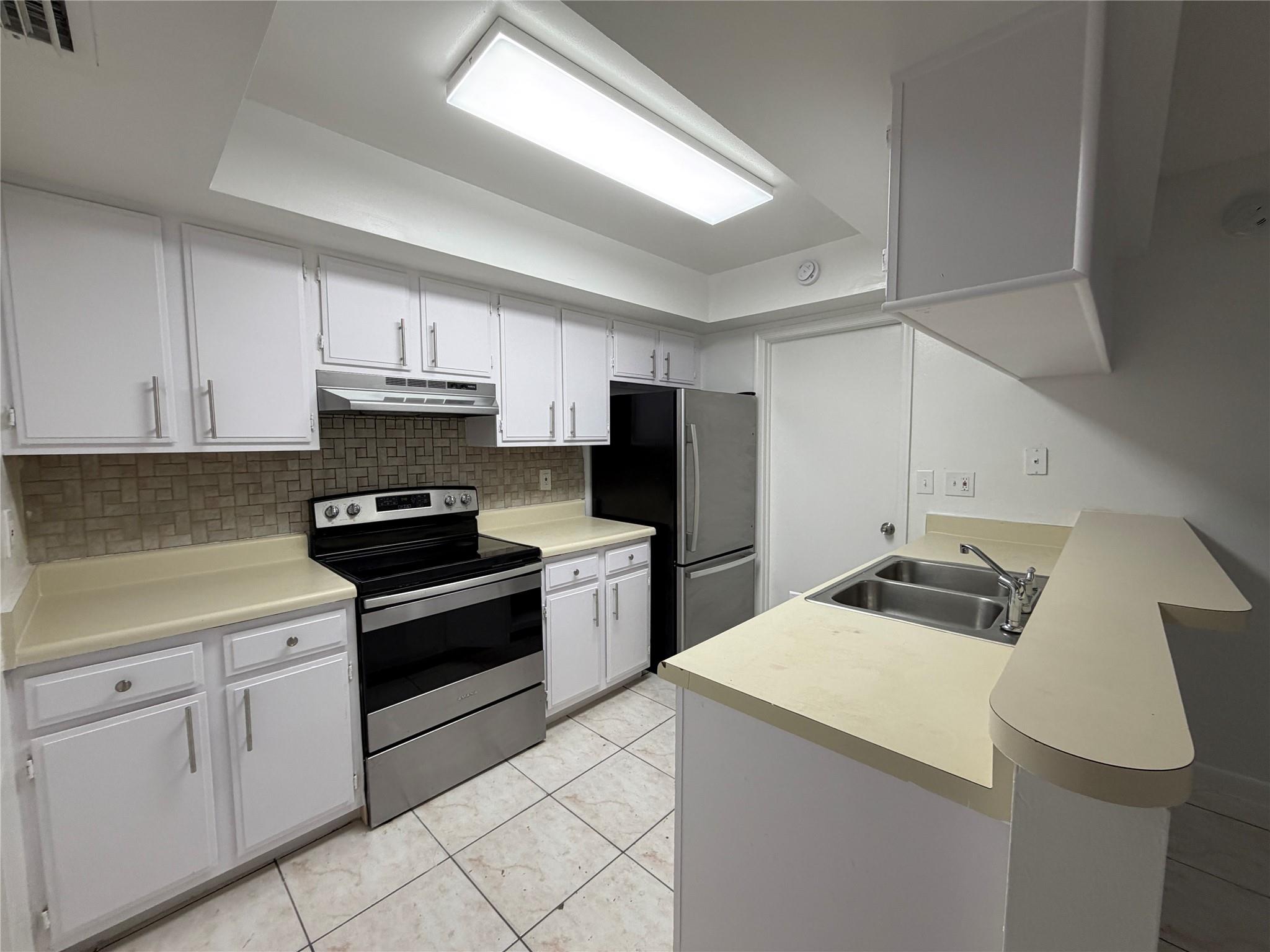 North Lauderdale Div B - Residential Lease