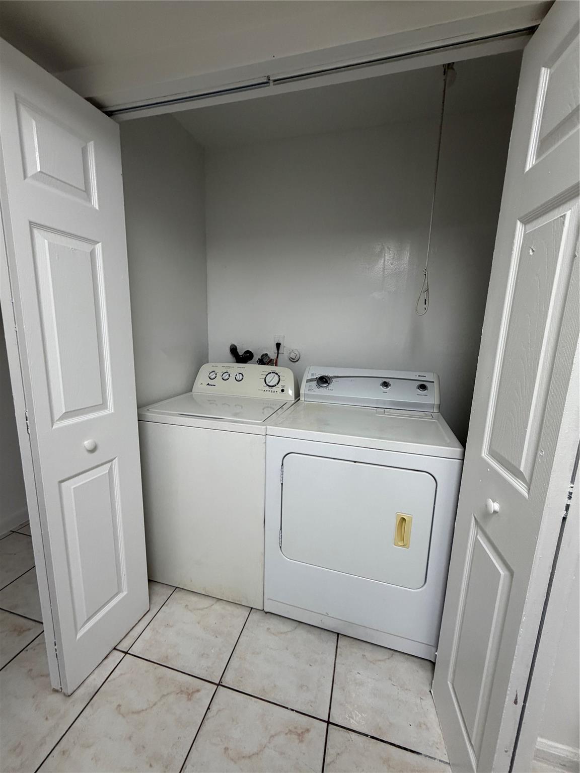 North Lauderdale Div B - Residential Lease