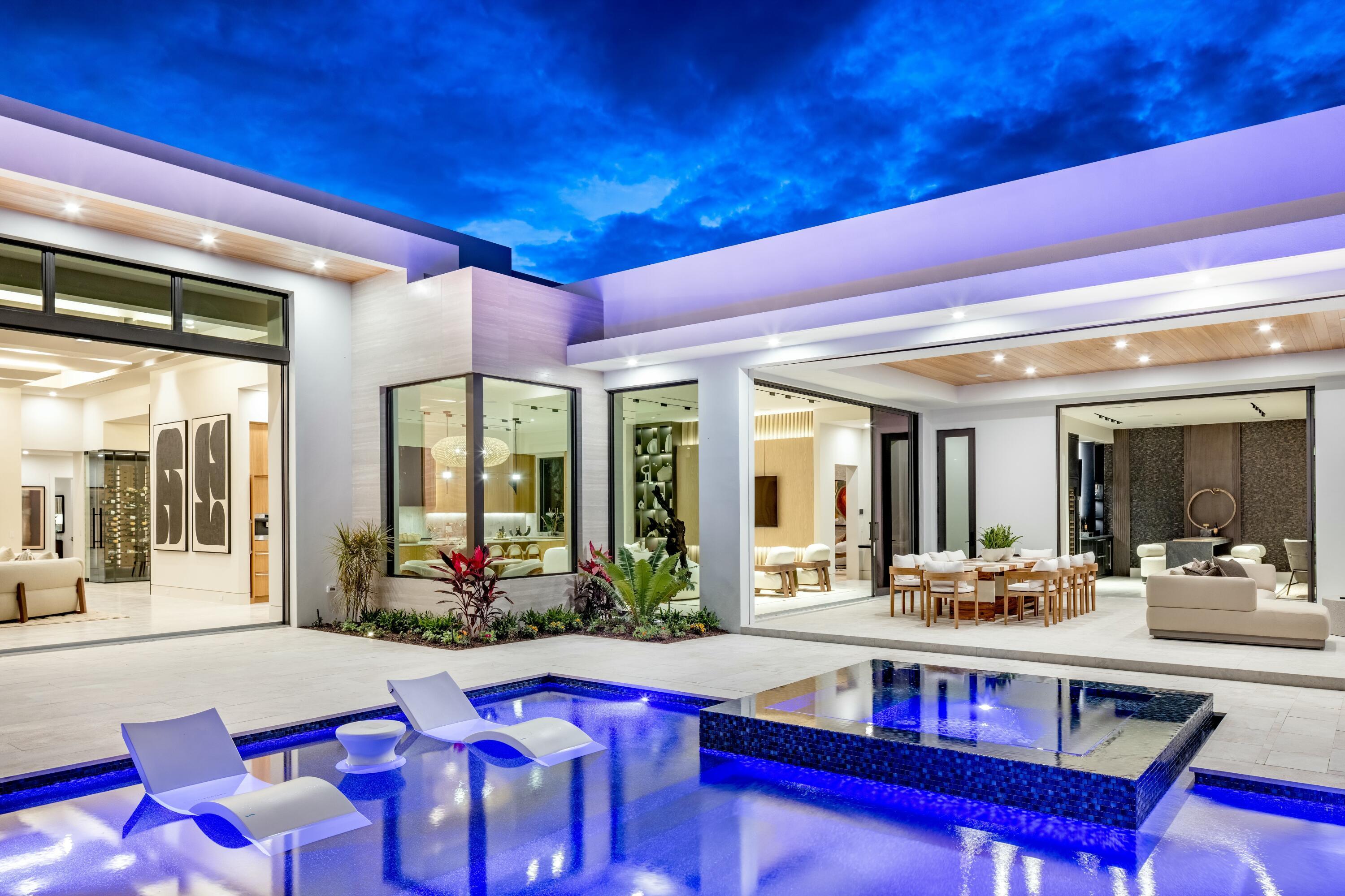 PANTHER NATIONAL AT AVENIR POD - Residential