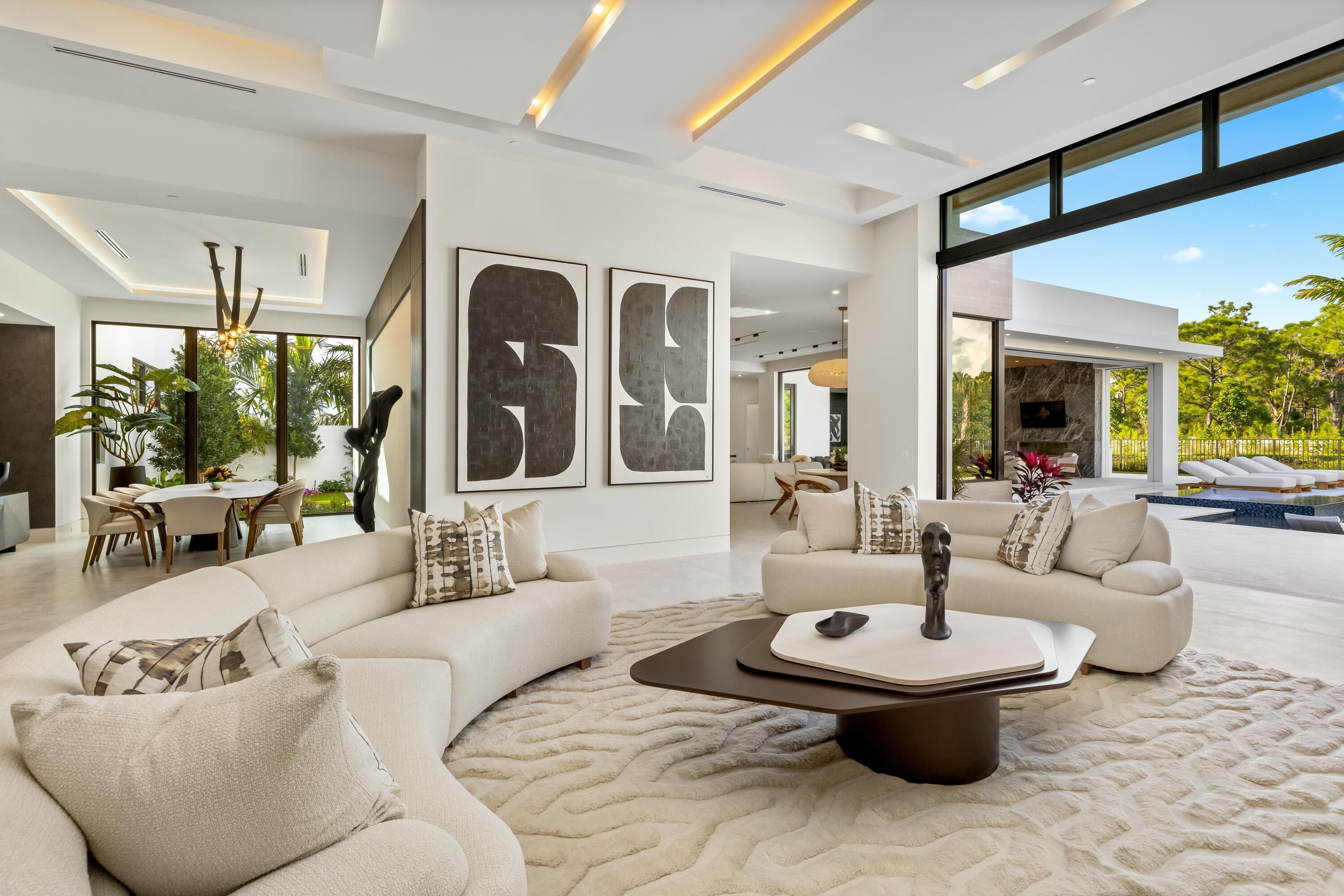 PANTHER NATIONAL AT AVENIR POD - Residential