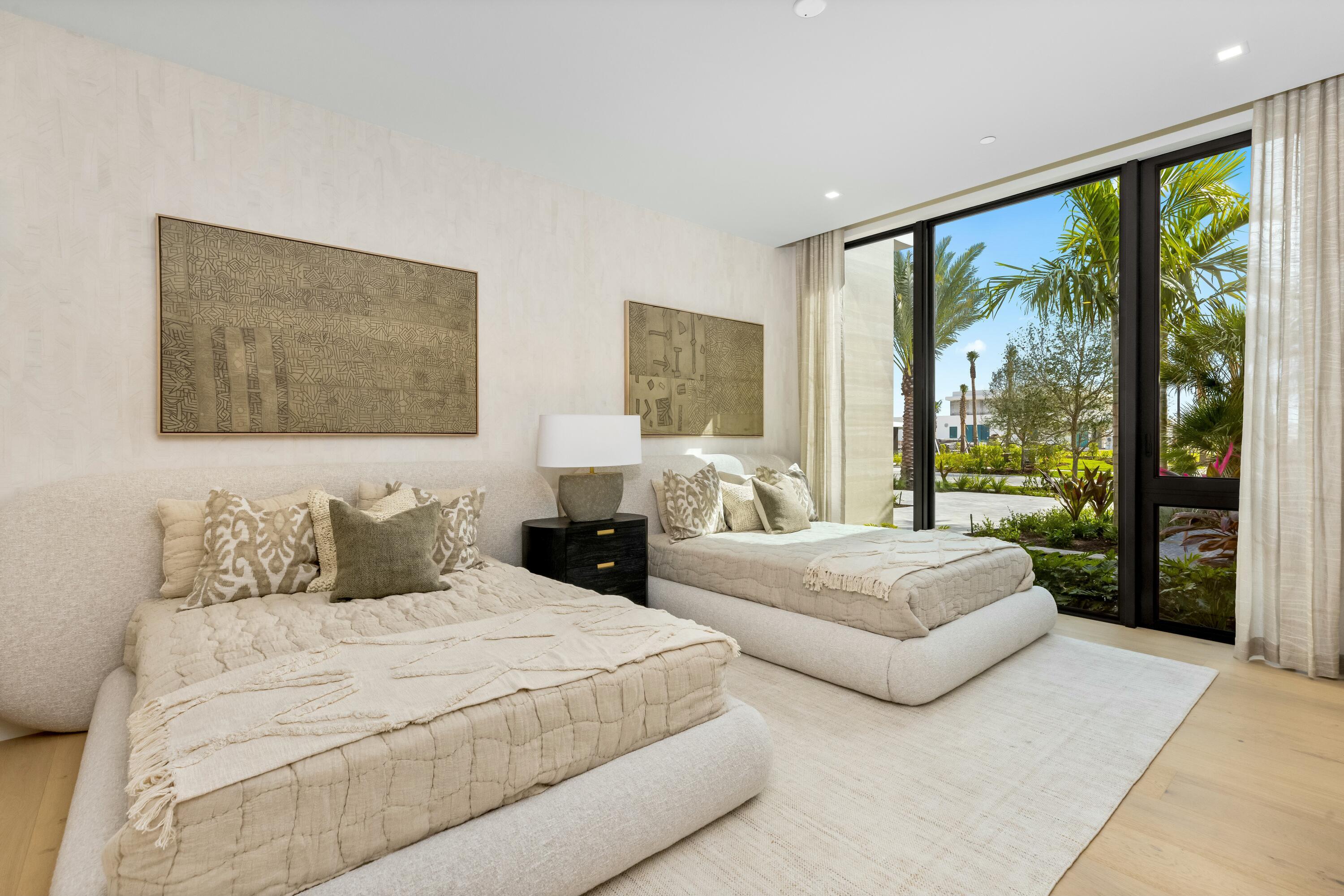 PANTHER NATIONAL AT AVENIR POD - Residential