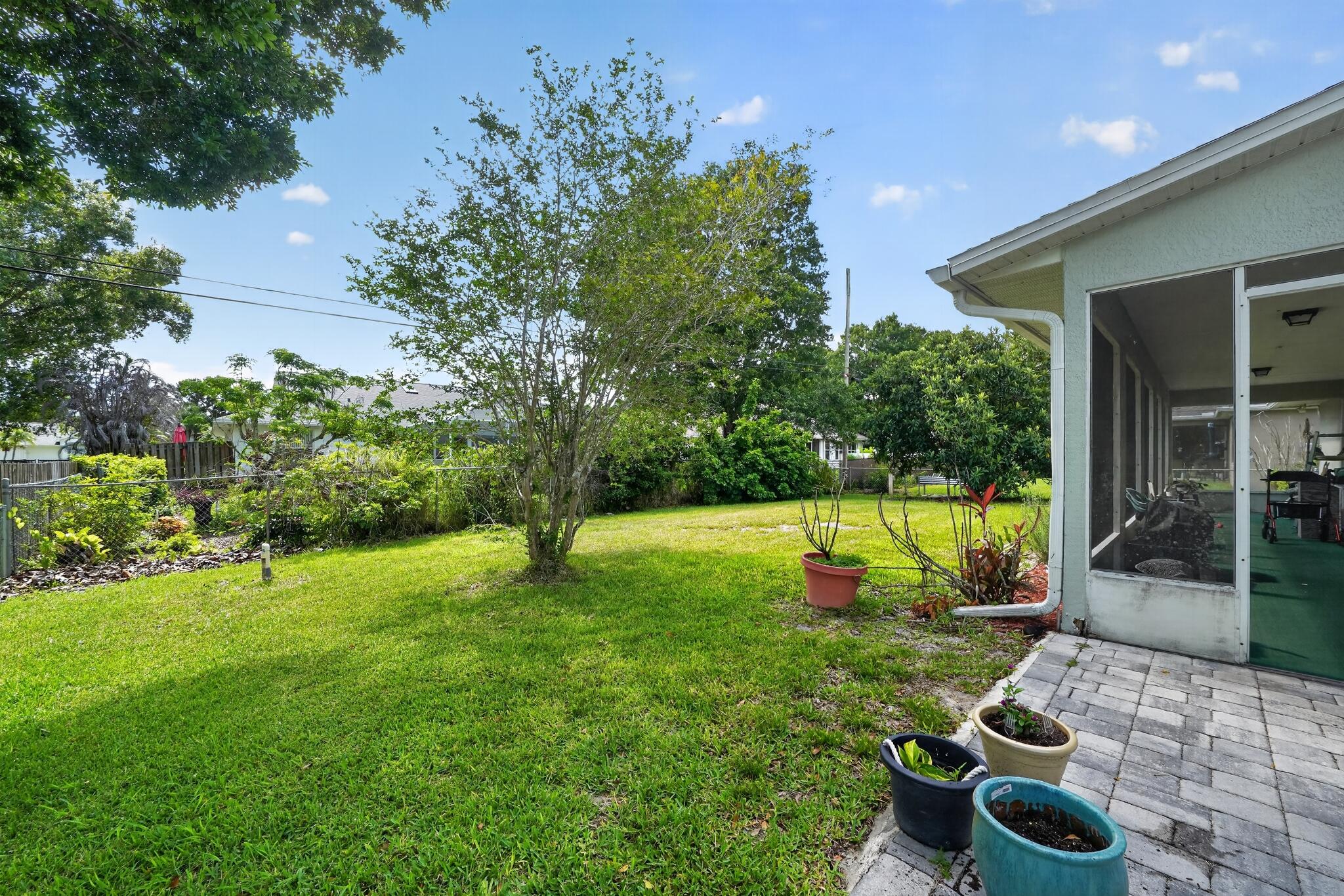 SEBASTIAN HIGHLANDS UNIT 11 - Residential