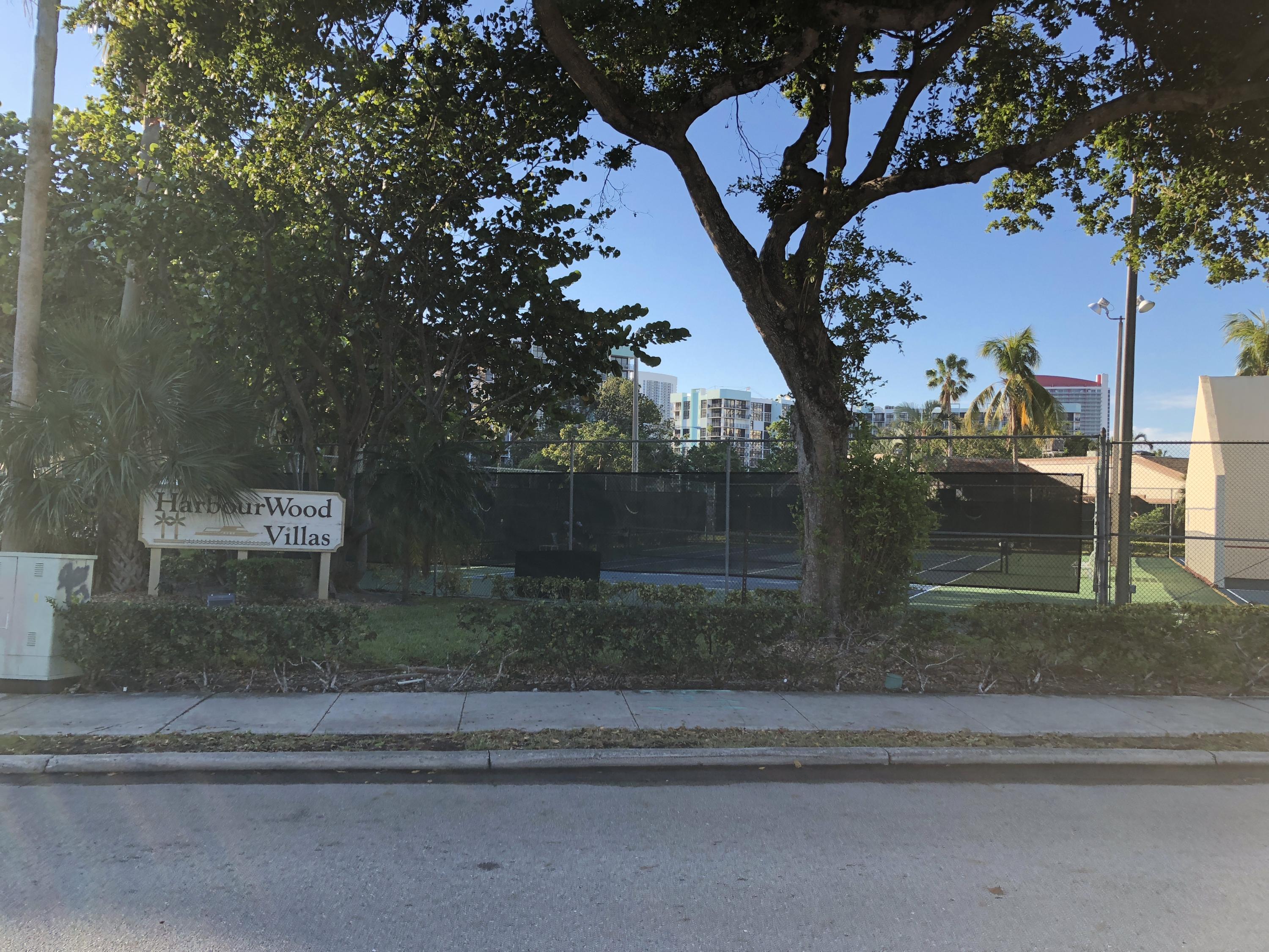 HARBOURWOOD - Residential