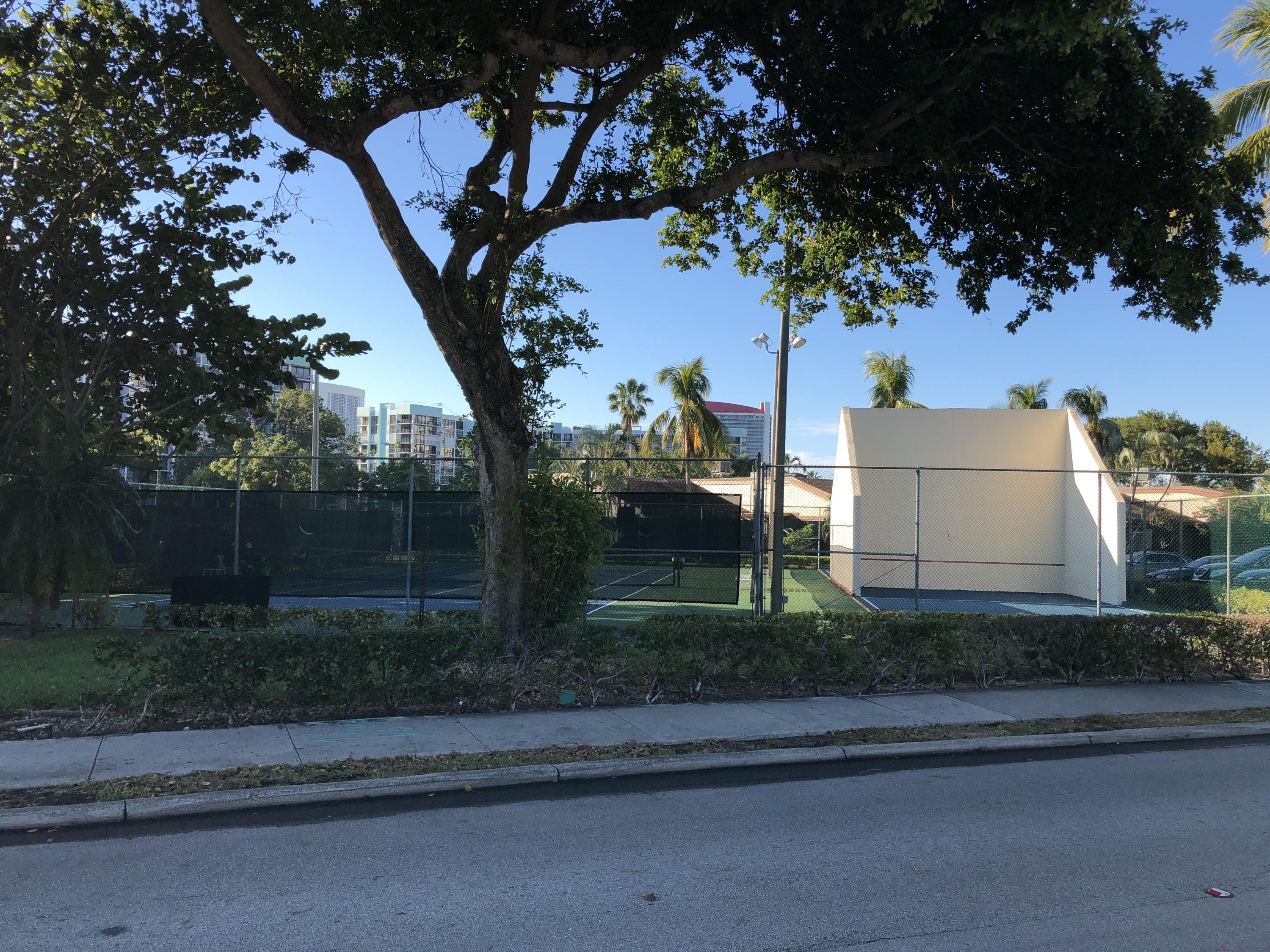 HARBOURWOOD - Residential