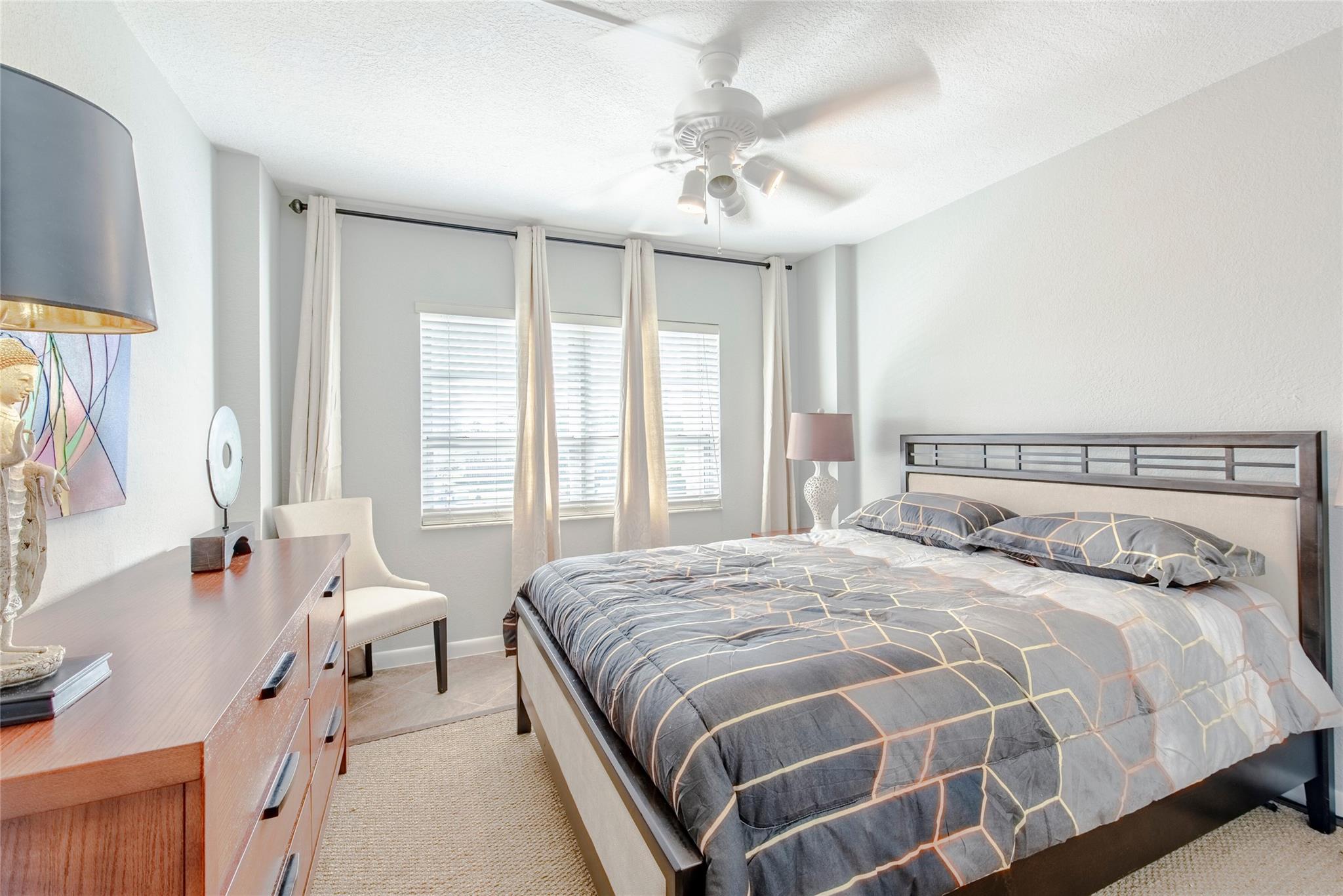 Coral Lake Tower Condo - Residential Lease