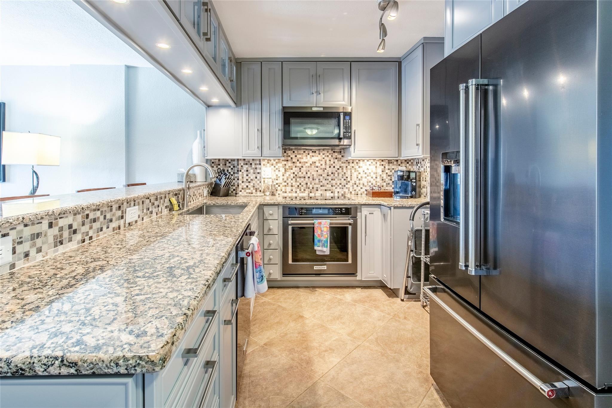 Coral Lake Tower Condo - Residential Lease