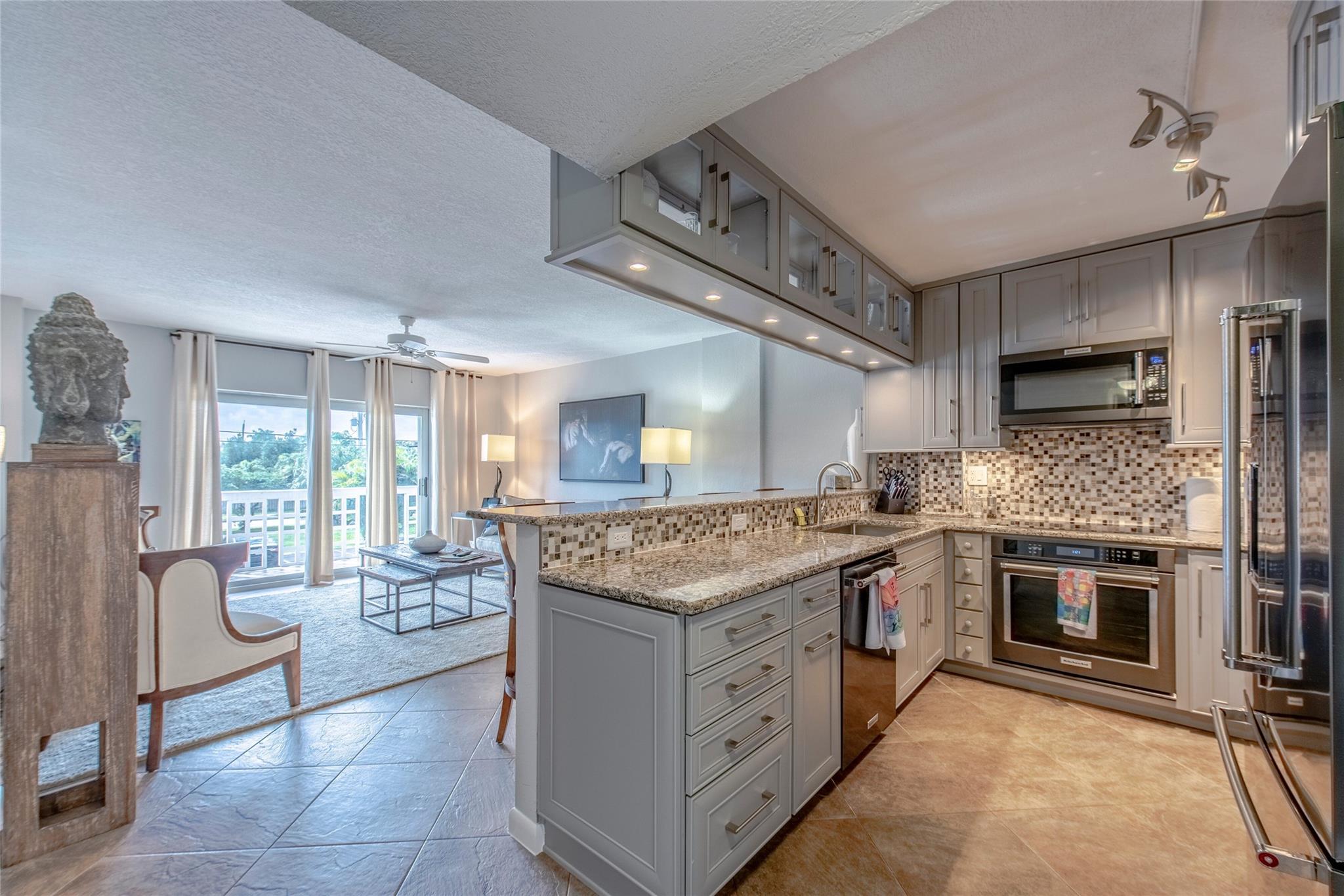 Coral Lake Tower Condo - Residential Lease