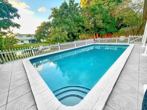 A home in Lauderdale Lakes