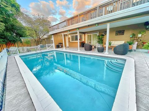 A home in Lauderdale Lakes