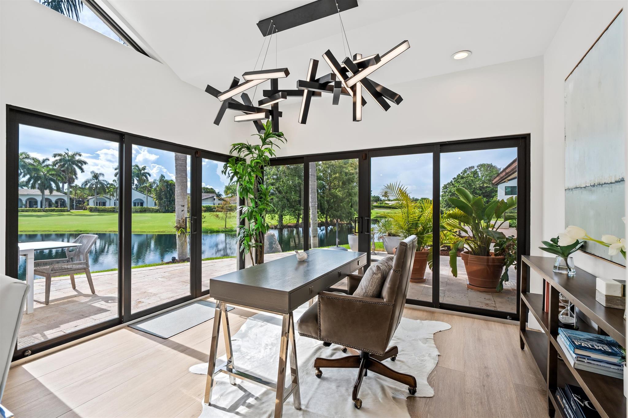 ESTATES IV - Residential