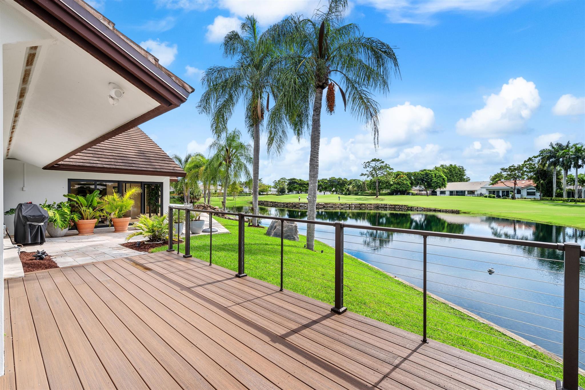 ESTATES IV - Residential