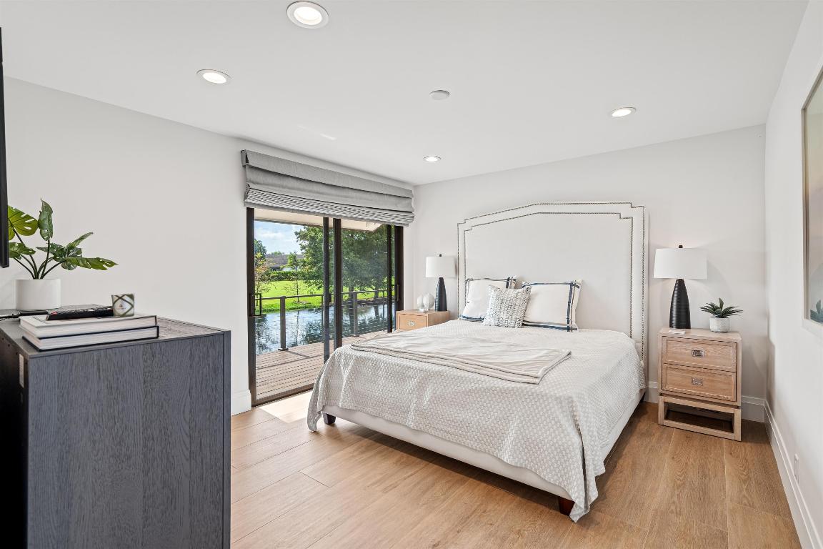 ESTATES IV - Residential