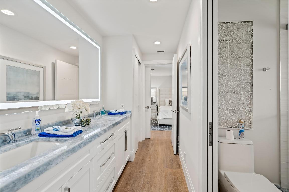 ESTATES IV - Residential